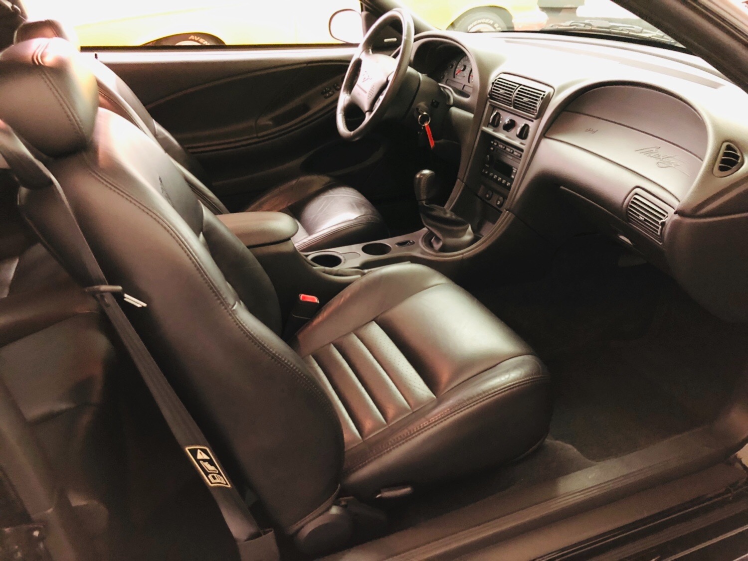 Used 2002 Ford Mustang GT Deluxe | Mundelein, IL