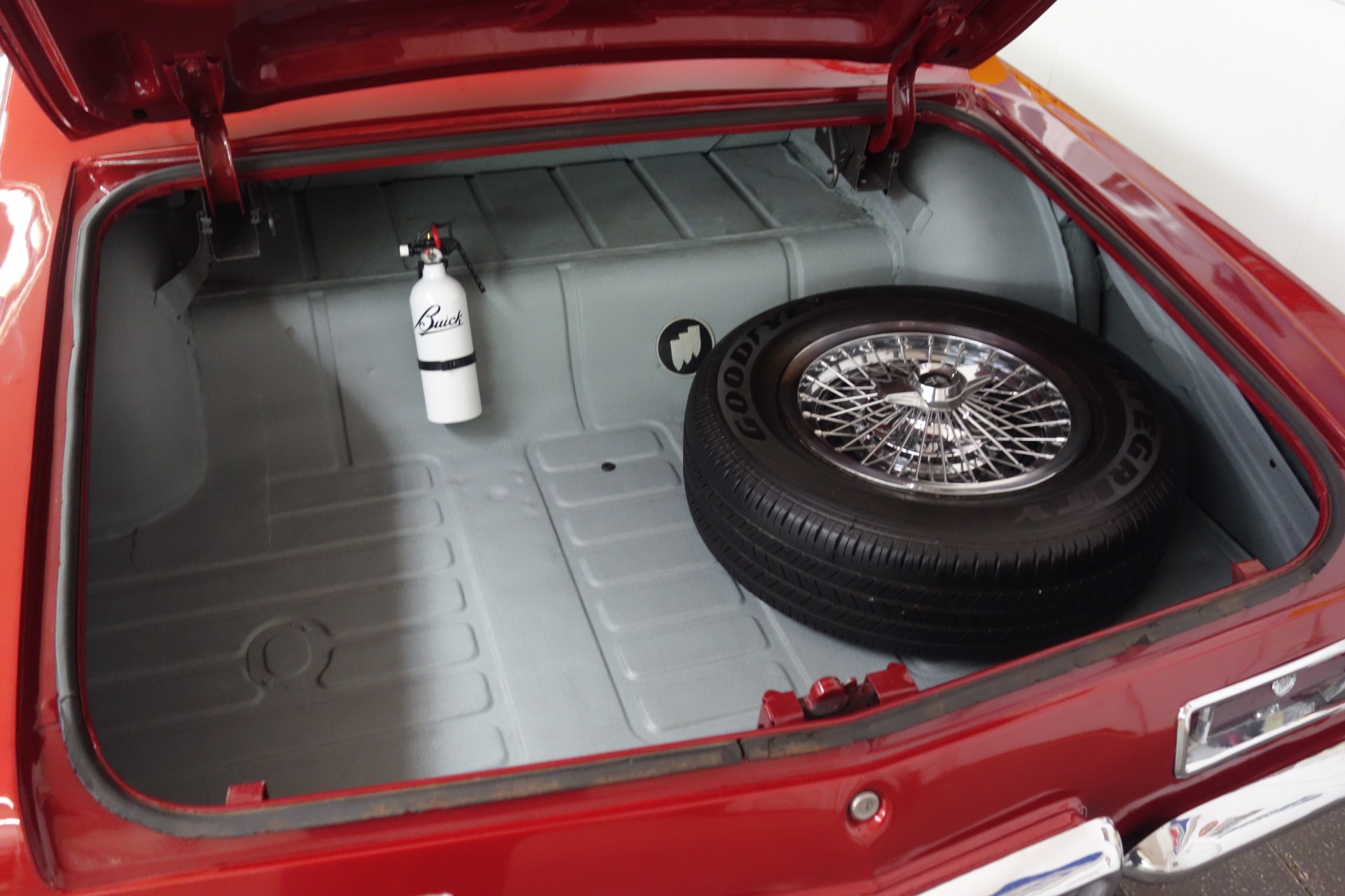 Used 1963 Buick Riviera -PRO TOURING LOOK-FACTORY ORIGINAL NAILHEAD 401- | Mundelein, IL