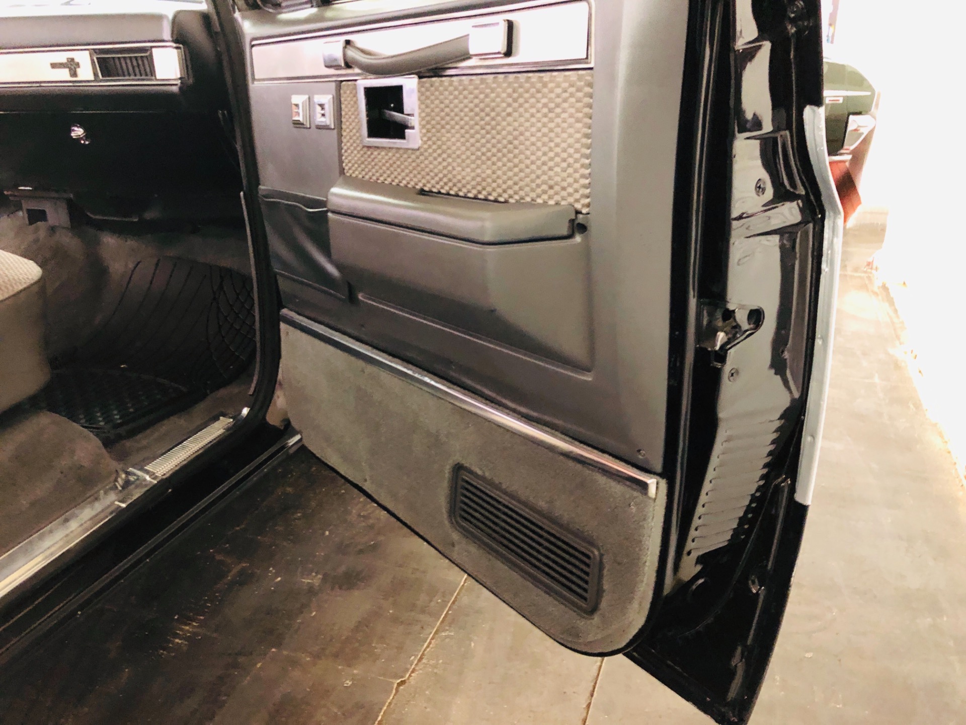 Used 1985 Chevrolet Pickup C10-CLEAN SOUTHERN TRUCK-SEE VIDEO | Mundelein, IL