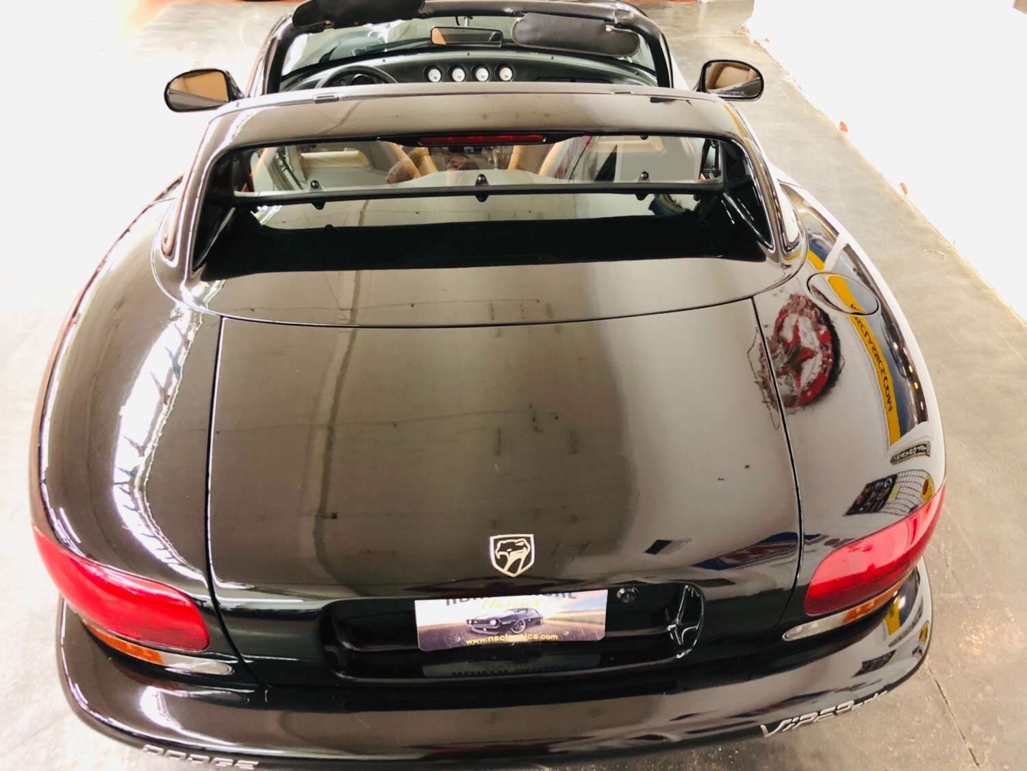 Used 1995 Dodge Viper -ONLY 10k MILES-RT/10 Roadster-1 of 1,430- FACTORY AC OPTION-SEE VIDEO | Mundelein, IL