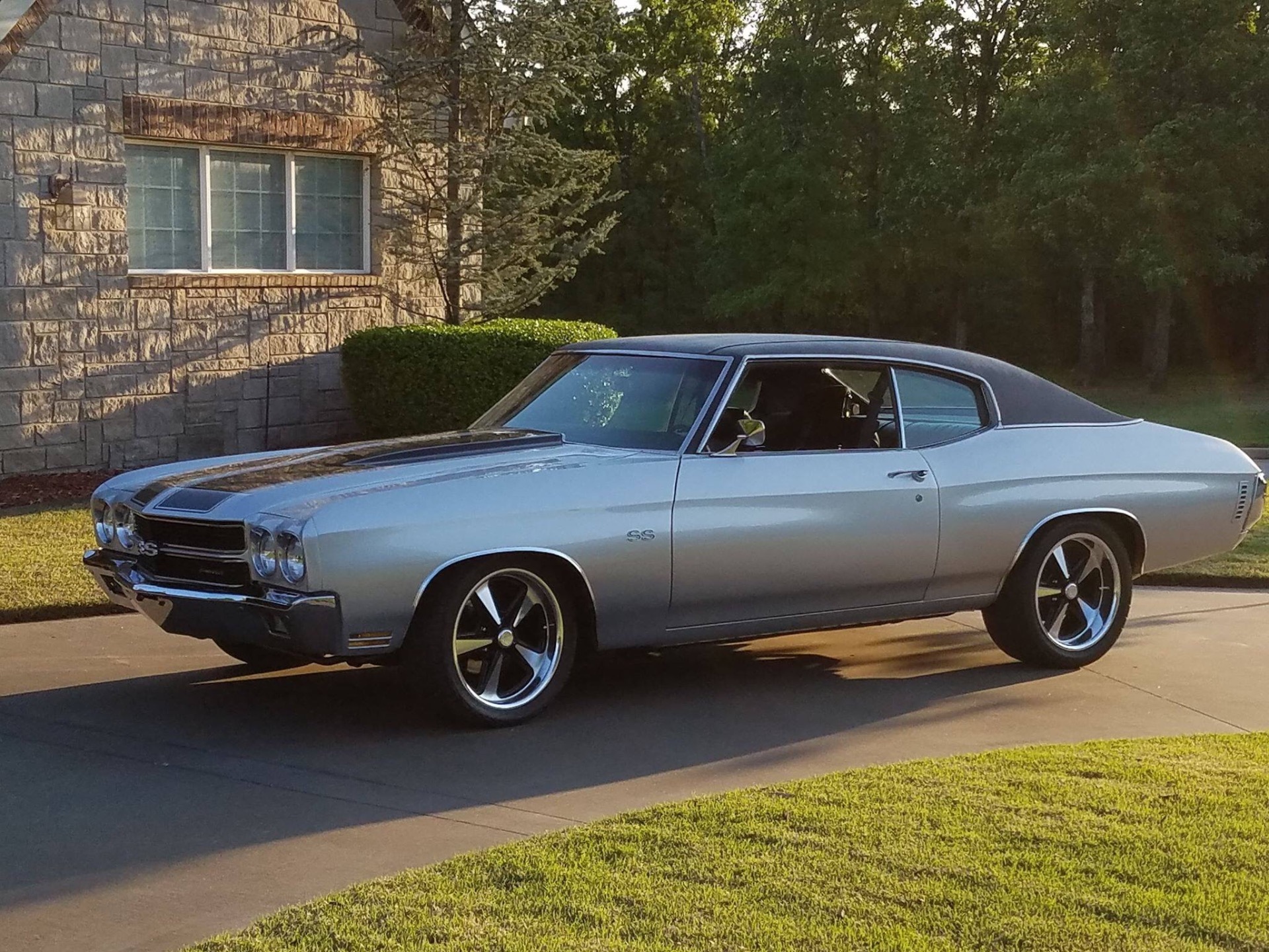 Used 1970 Chevrolet Chevelle -RESTORED CORTEZ SILVER-DYNOED MUSCLE CAR | Mundelein, IL