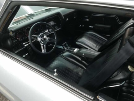 Used 1970 Chevrolet Chevelle -RESTORED CORTEZ SILVER-DYNOED MUSCLE CAR | Mundelein, IL