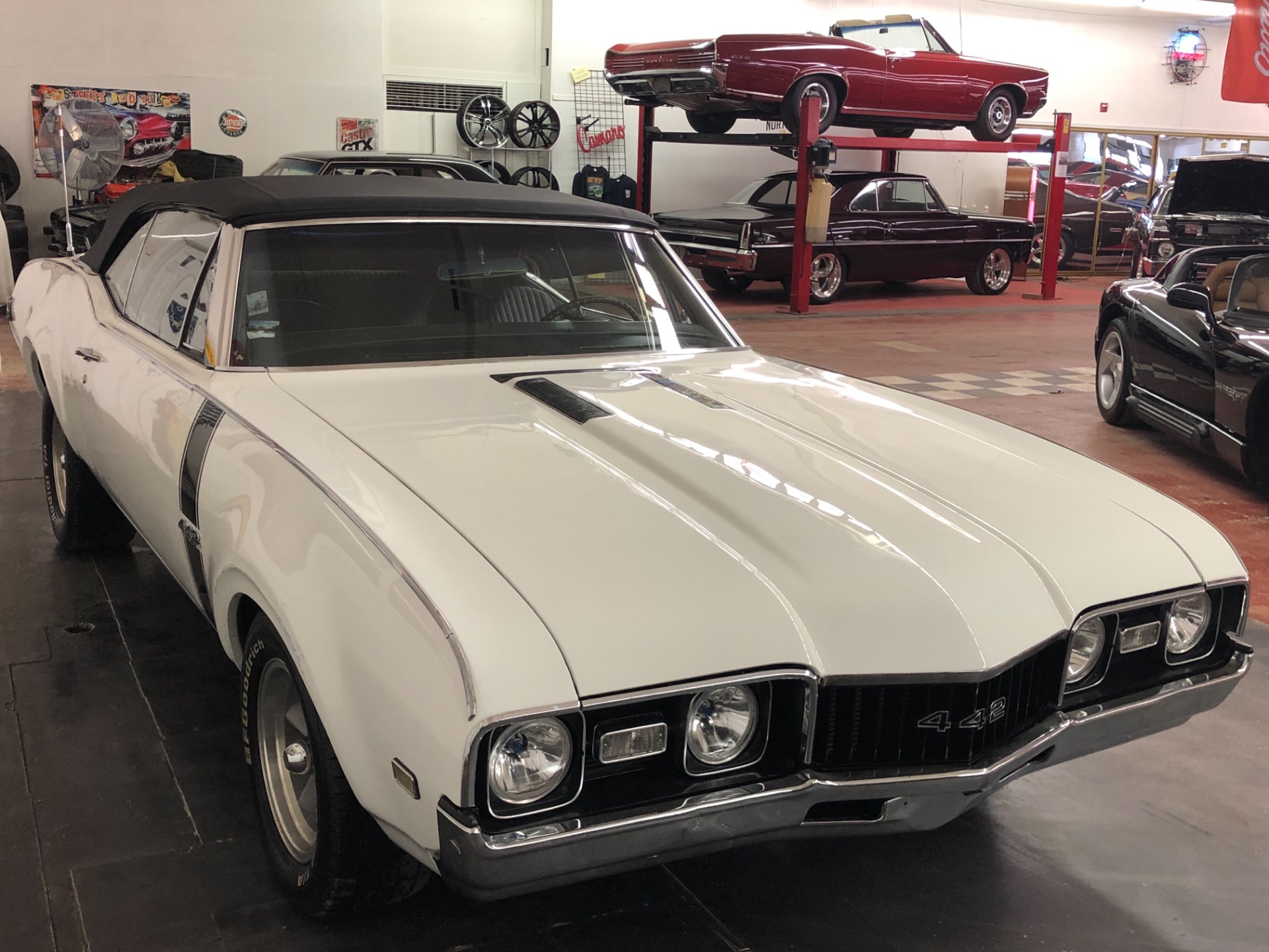 Used 1968 Oldsmobile Cutlass -CONVERTIBLE-BIG BLOCK with 4 SPEED-12 BOLT-PS-PB-GOOD CONDITION-SEE VIDEO | Mundelein, IL