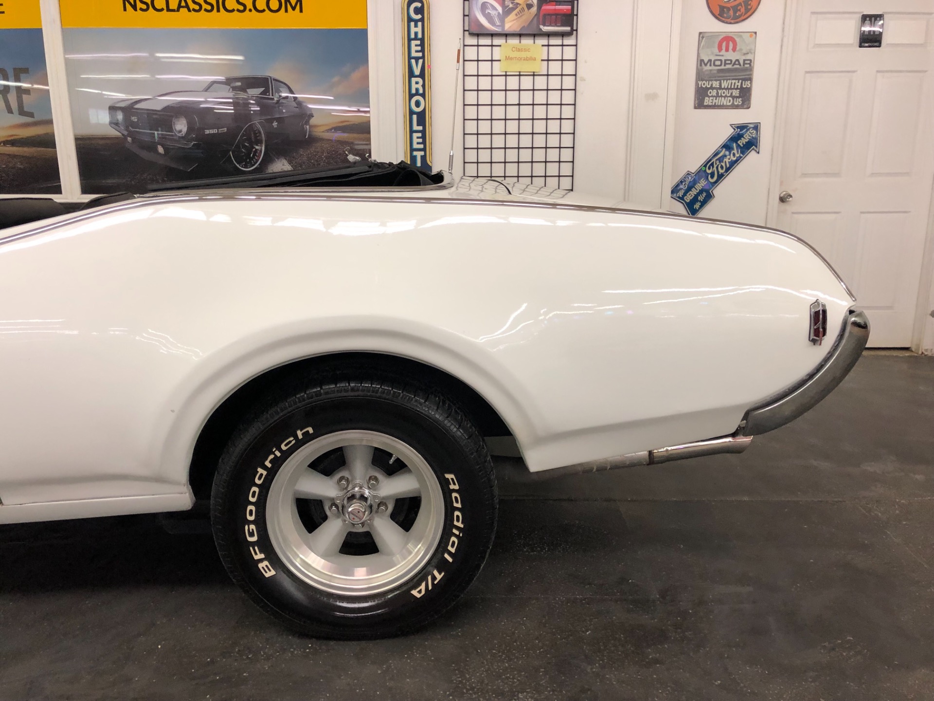 Used 1968 Oldsmobile Cutlass -CONVERTIBLE-BIG BLOCK with 4 SPEED-12 BOLT-PS-PB-GOOD CONDITION-SEE VIDEO | Mundelein, IL