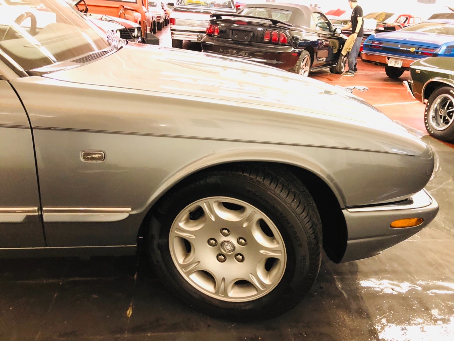 Used 2003 Jaguar XJ-Series -BUY WITH CONFIDENCE-2 OWNER - LOW MILES - SEE VIDEO | Mundelein, IL