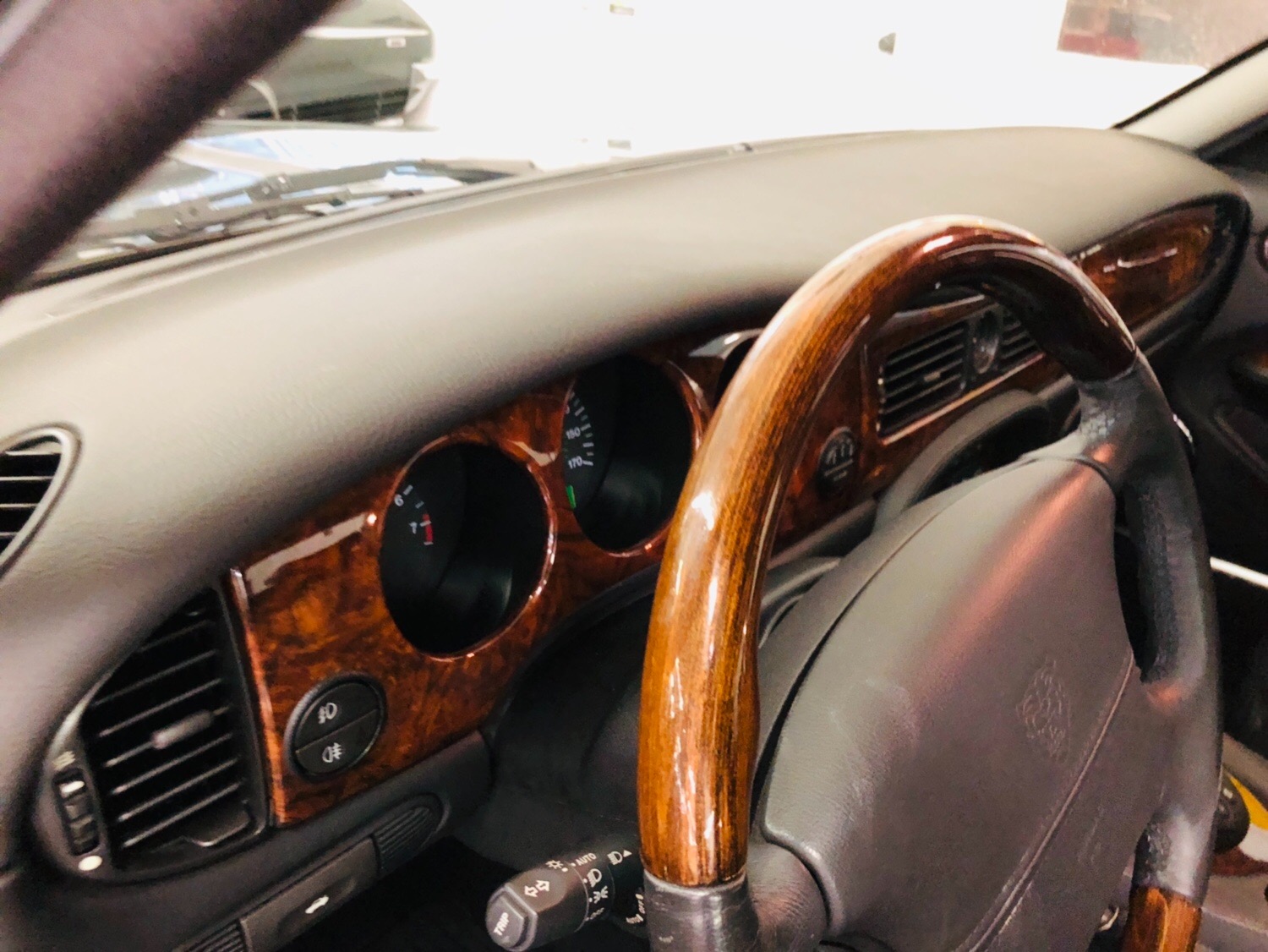 Used 2003 Jaguar XJ-Series -BUY WITH CONFIDENCE-2 OWNER - LOW MILES - SEE VIDEO | Mundelein, IL