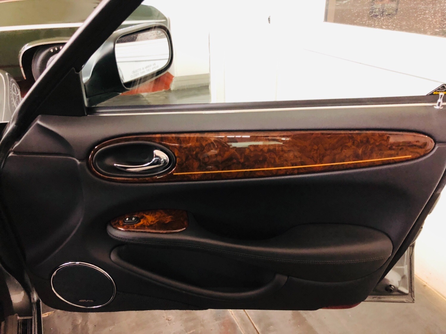 Used 2003 Jaguar XJ-Series -BUY WITH CONFIDENCE-2 OWNER - LOW MILES - SEE VIDEO | Mundelein, IL