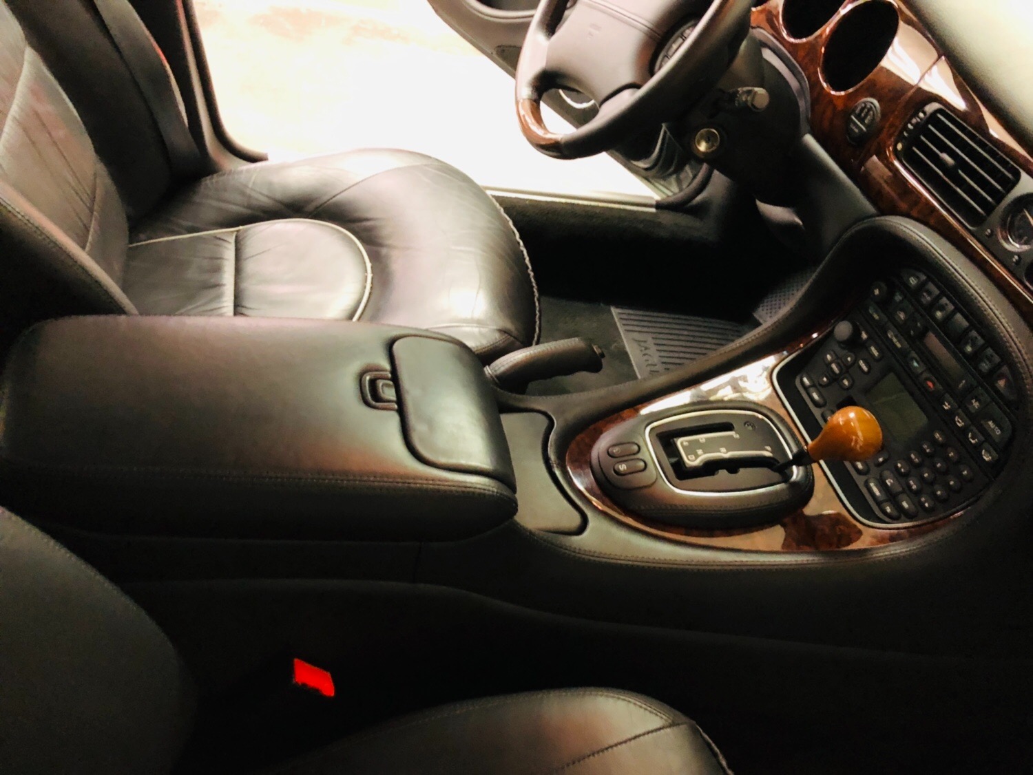Used 2003 Jaguar XJ-Series -BUY WITH CONFIDENCE-2 OWNER - LOW MILES - SEE VIDEO | Mundelein, IL