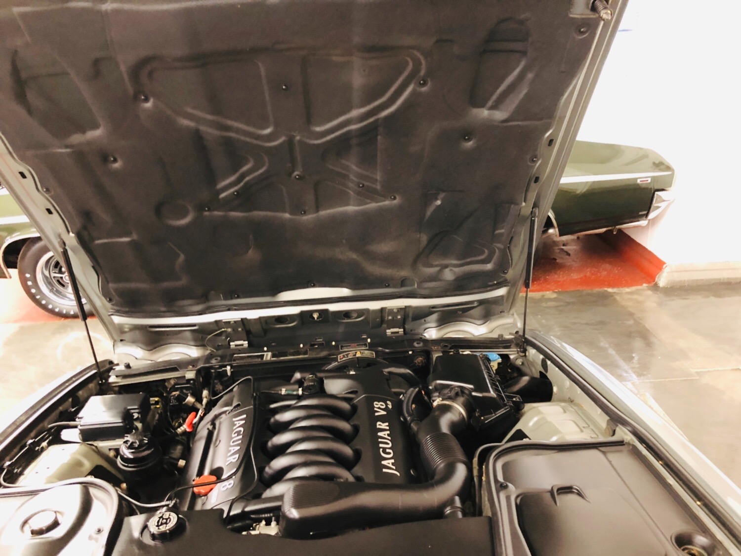 Used 2003 Jaguar XJ-Series -BUY WITH CONFIDENCE-2 OWNER - LOW MILES - SEE VIDEO | Mundelein, IL