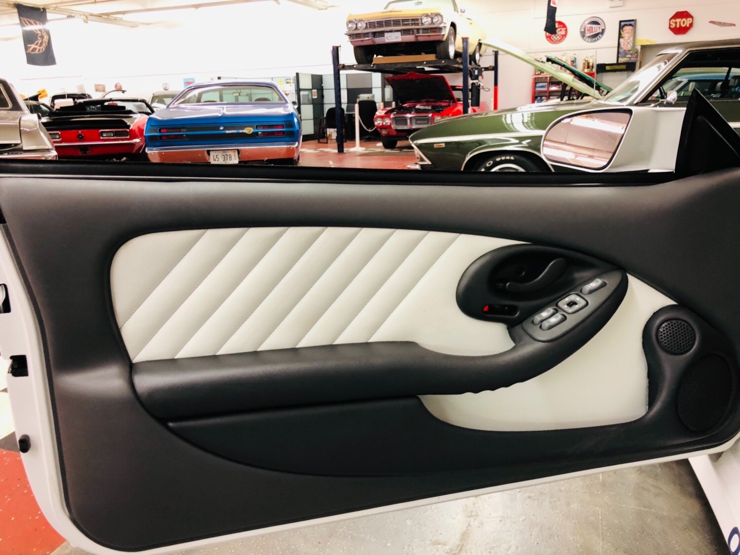 Used 1999 Pontiac Trans Am -OFFICIAL PACE CAR -3 months / 3,000 miles WARRANTY-BUY WITH CONFIDENCE- | Mundelein, IL