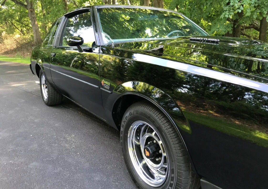 Used 1987 Buick Grand National -ONLY 35k ORIGINAL MILES-AMAZING PAINT-SEE VIDEO | Mundelein, IL