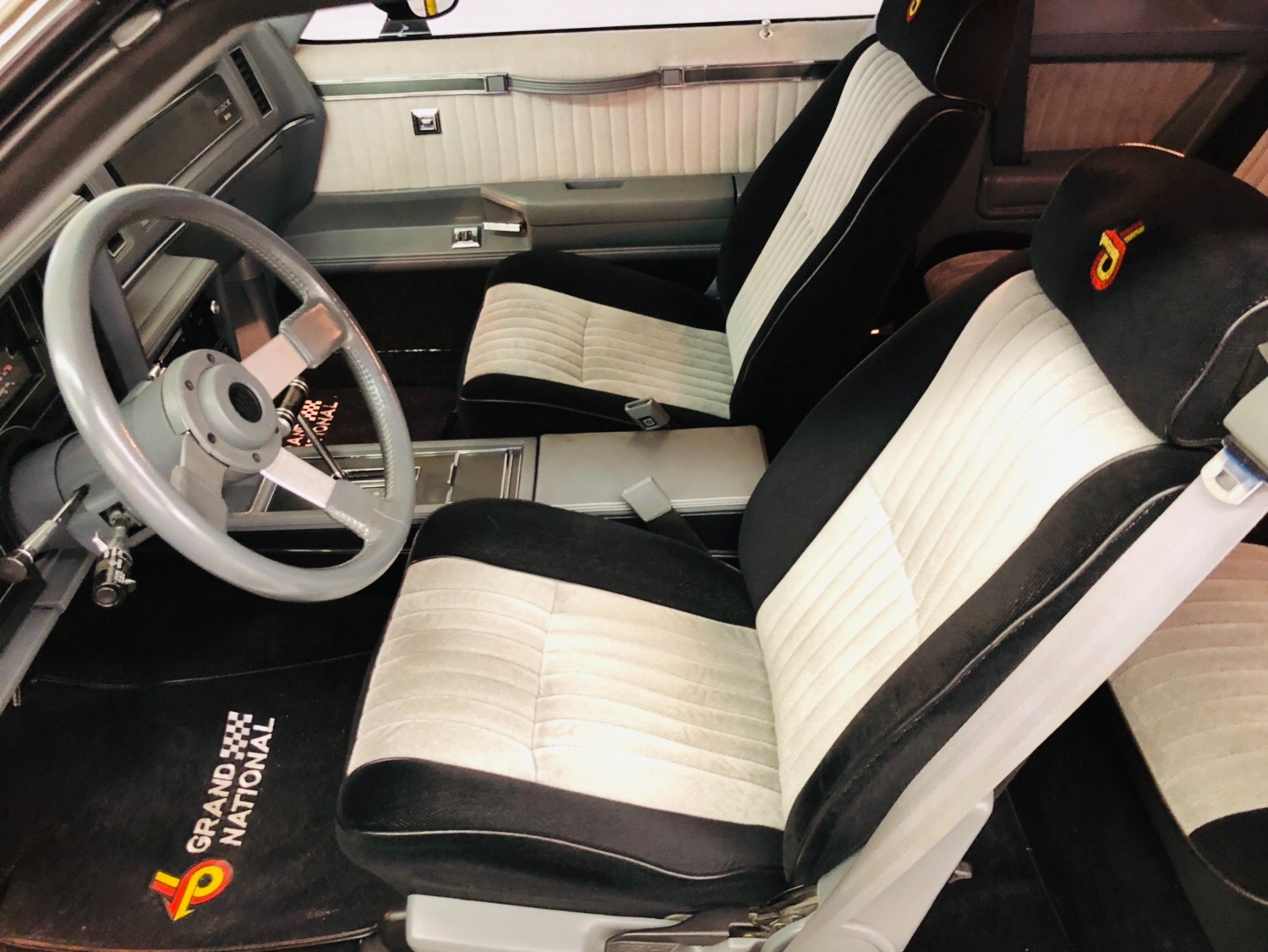 Used 1987 Buick Grand National -ONLY 35k ORIGINAL MILES-AMAZING PAINT-SEE VIDEO | Mundelein, IL