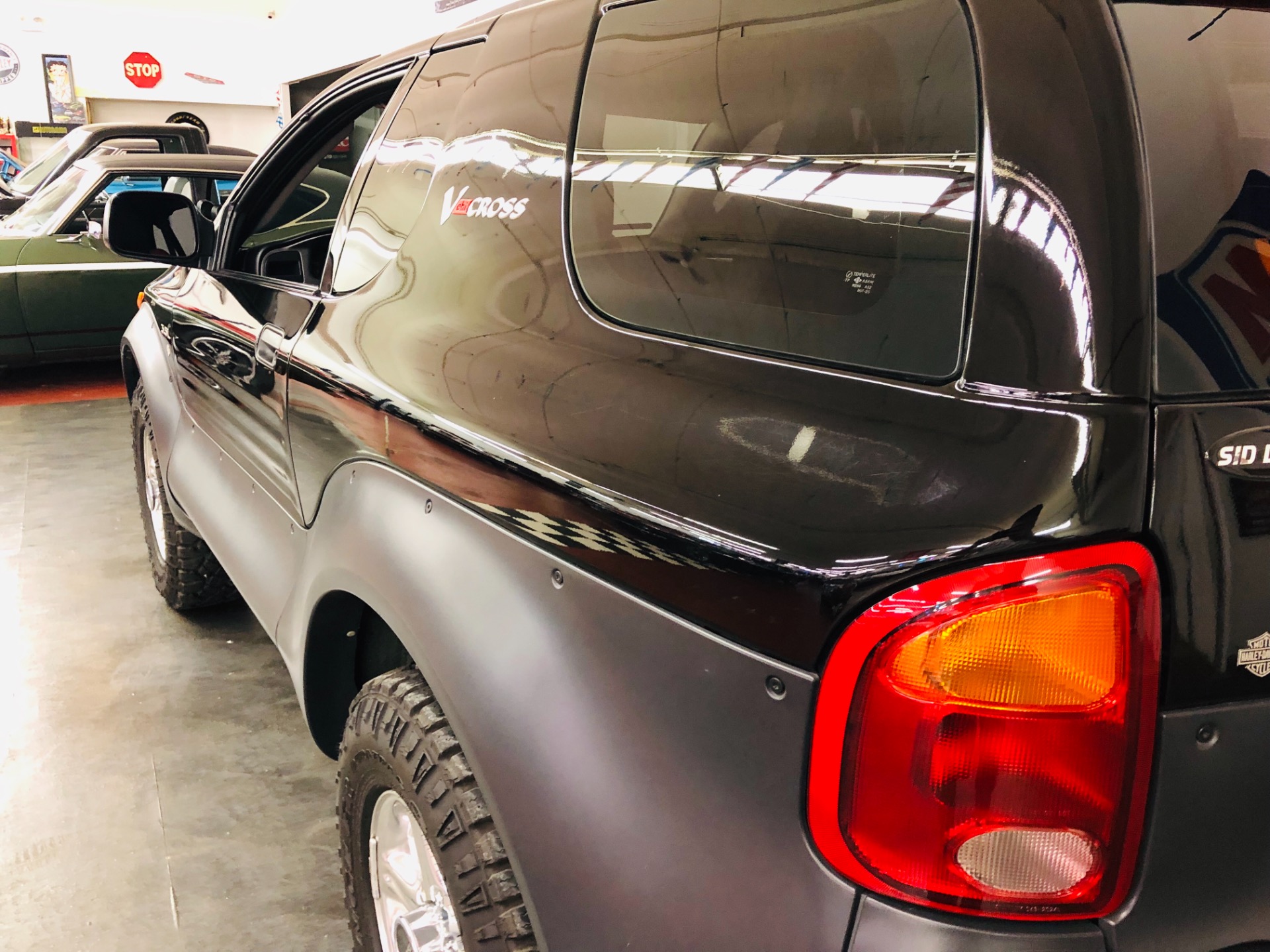 Used 1999 Isuzu VehiCross SUV-HARLEY DAVIDSON SUPERCHARGED | Mundelein, IL