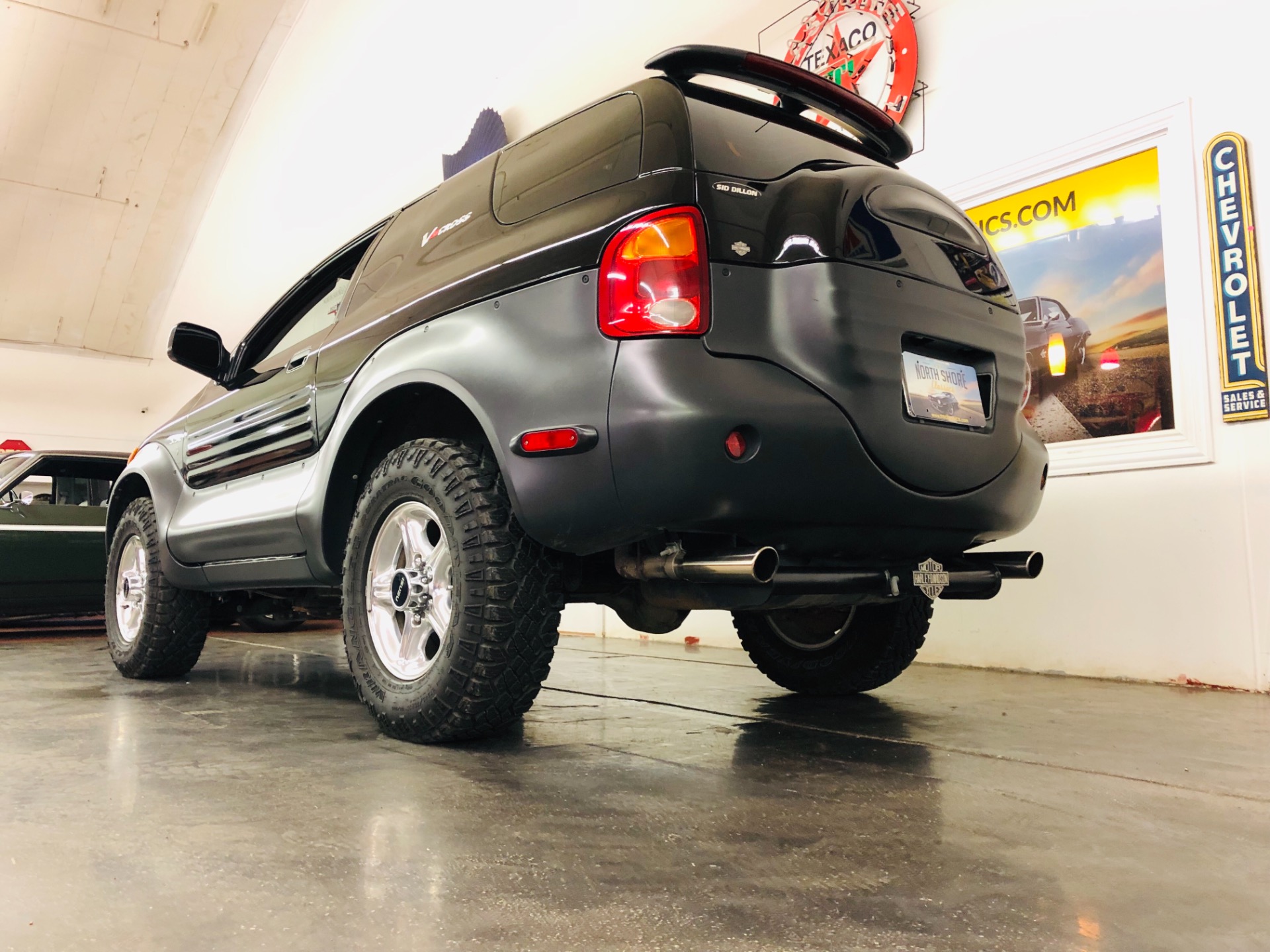 Used 1999 Isuzu VehiCross SUV-HARLEY DAVIDSON SUPERCHARGED | Mundelein, IL