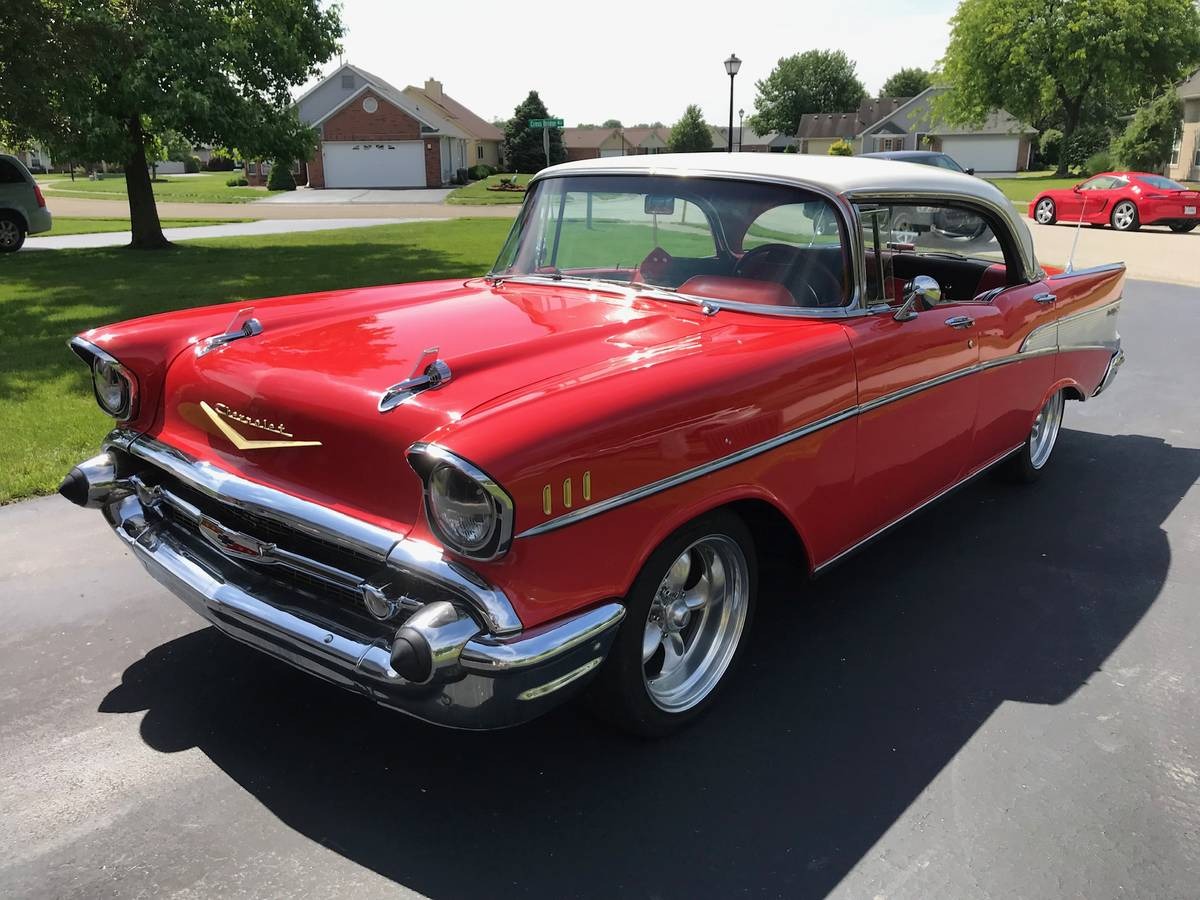 Used 1957 Chevrolet Bel Air/150/210 -4 DOOR HARDTOP - BEAUTIFUL CRUISER - FAMILY HOTROD | Mundelein, IL