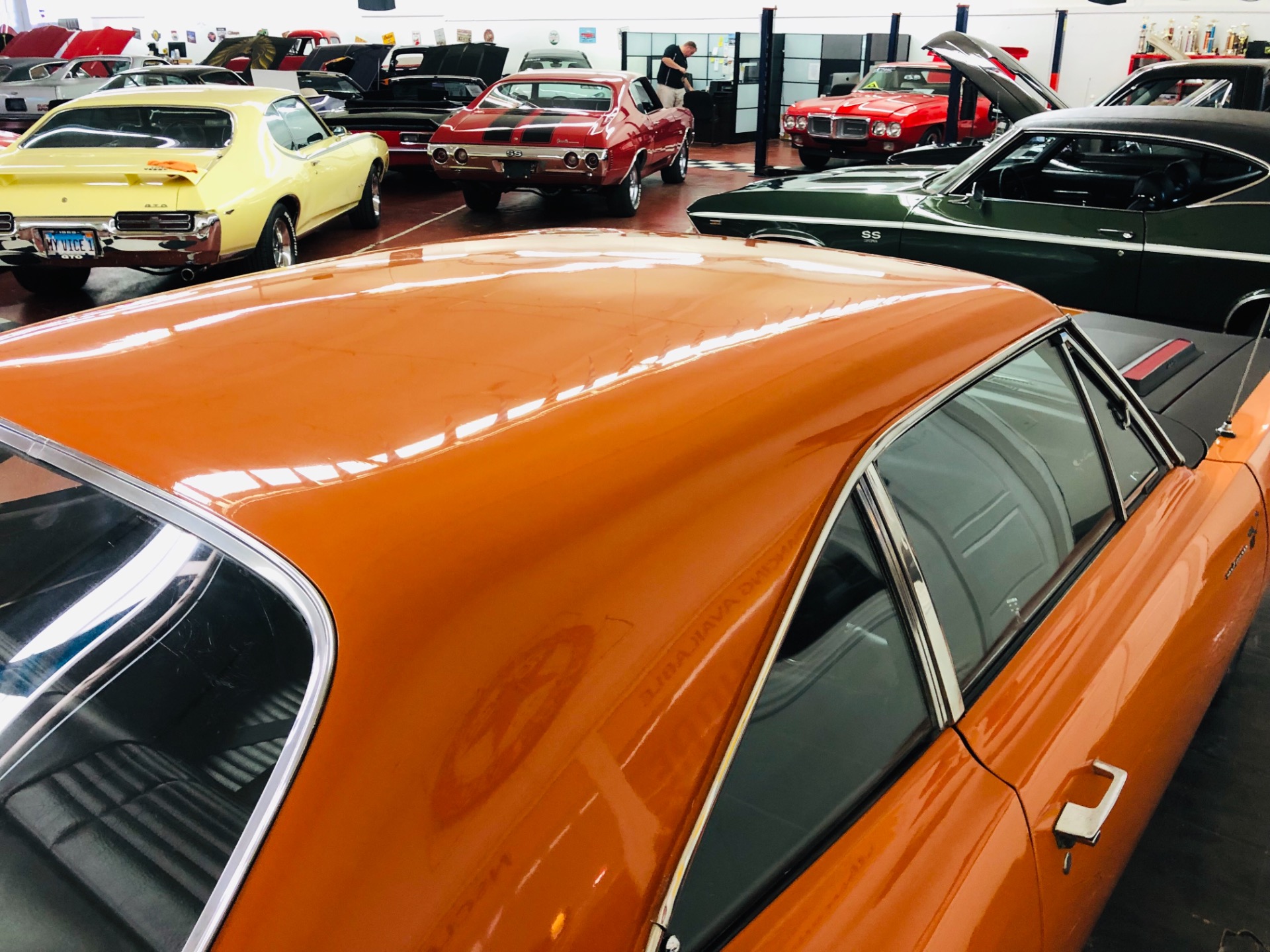 Used 1969 Plymouth Roadrunner -RM CODE ORANGE 440 AUTOMATIC MOPAR-NICE MUSCLE CAR | Mundelein, IL