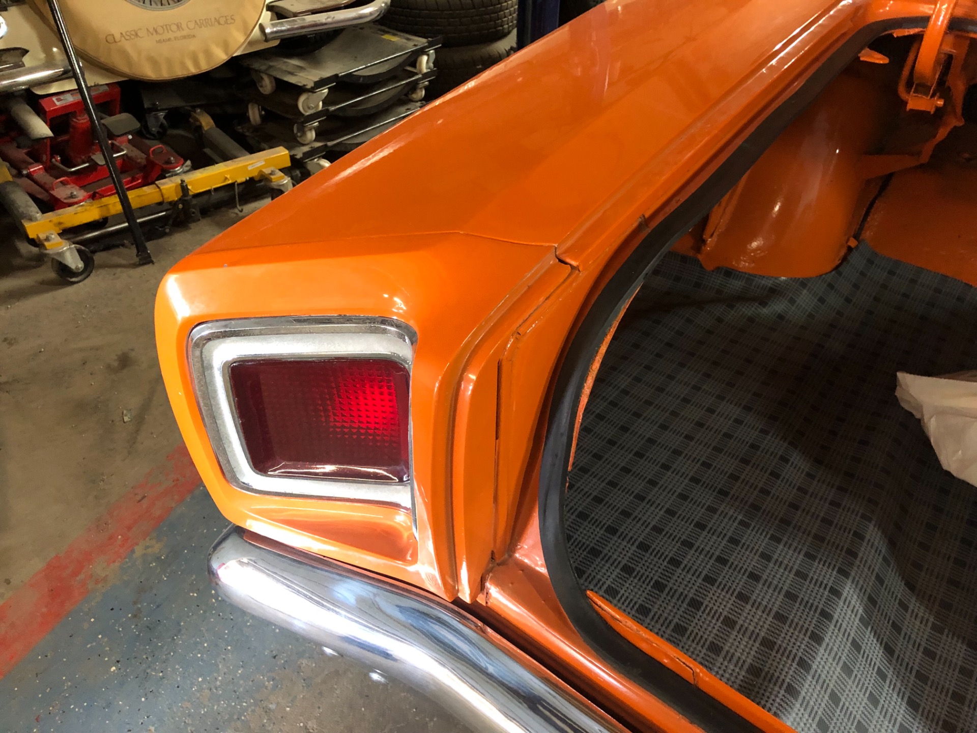 Used 1969 Plymouth Roadrunner -RM CODE ORANGE 440 AUTOMATIC MOPAR-NICE MUSCLE CAR | Mundelein, IL