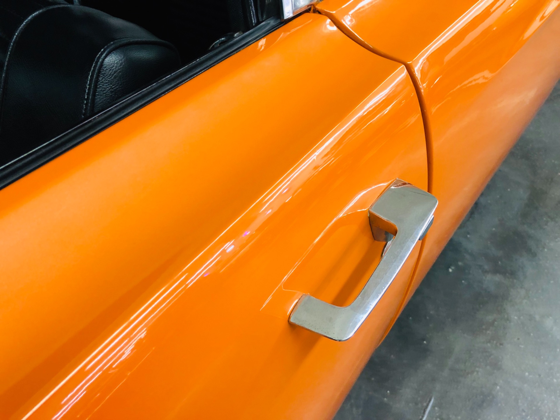 Used 1969 Plymouth Roadrunner -RM CODE ORANGE 440 AUTOMATIC MOPAR-NICE MUSCLE CAR | Mundelein, IL