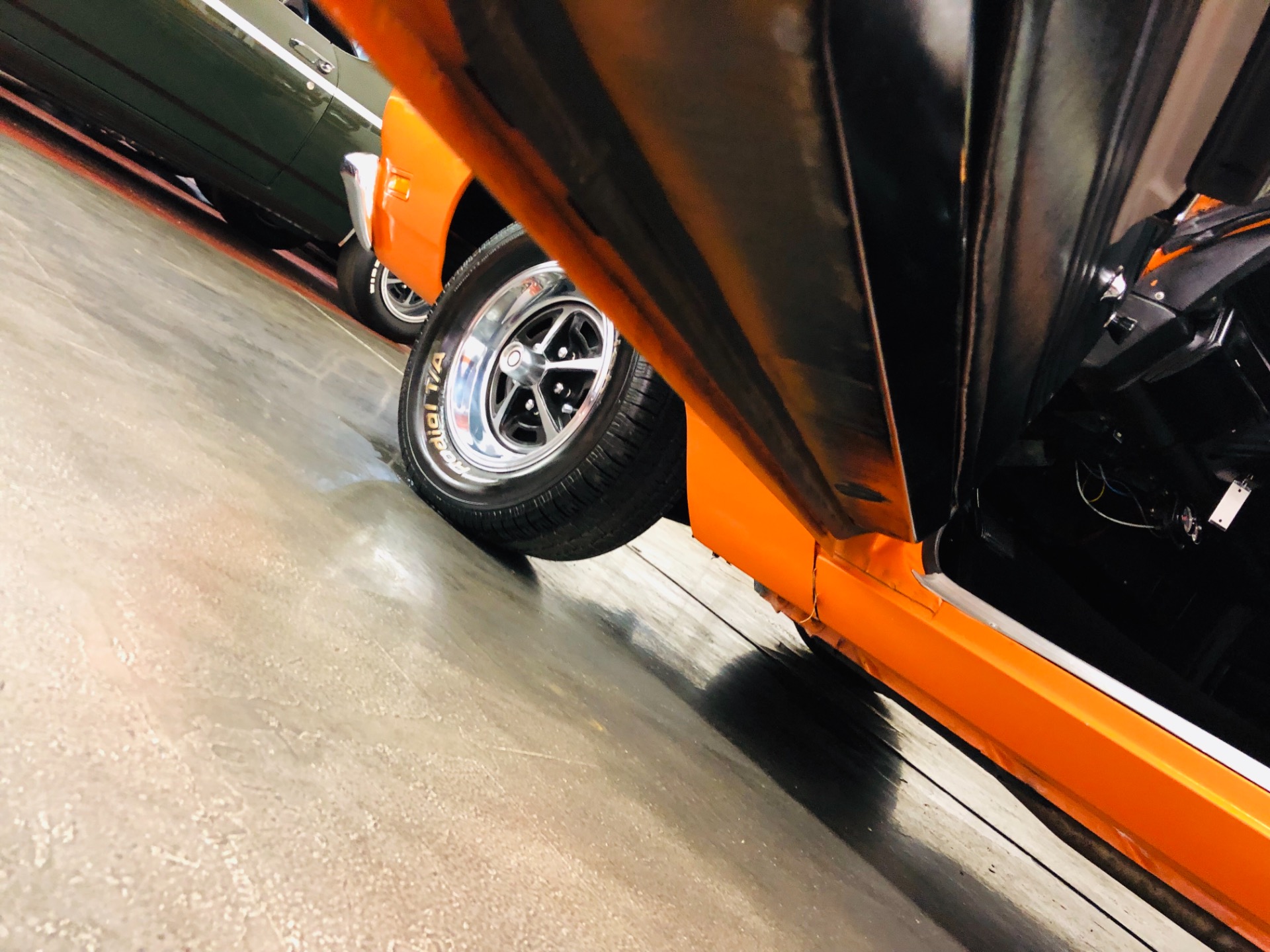 Used 1969 Plymouth Roadrunner -RM CODE ORANGE 440 AUTOMATIC MOPAR-NICE MUSCLE CAR | Mundelein, IL