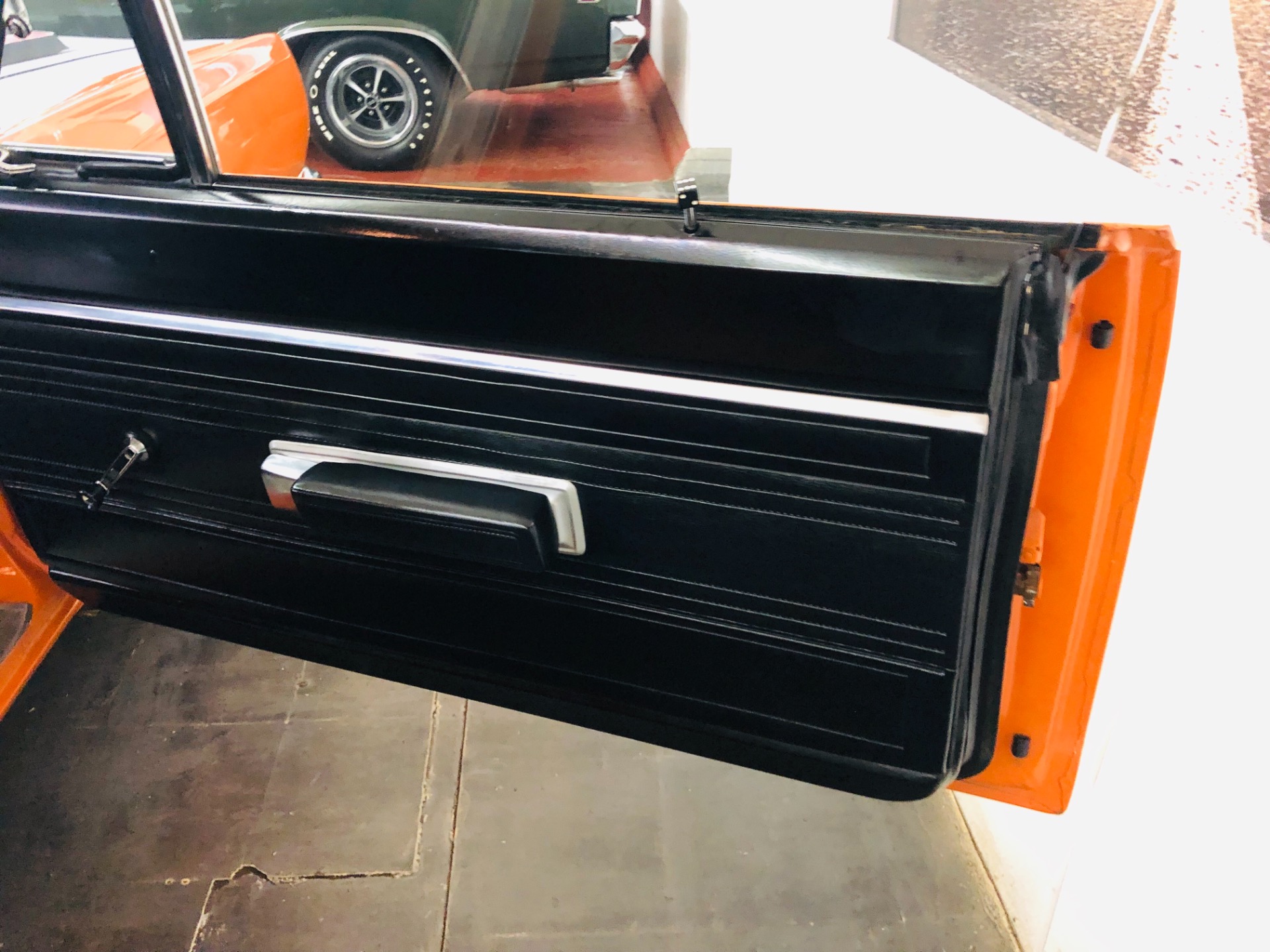 Used 1969 Plymouth Roadrunner -RM CODE ORANGE 440 AUTOMATIC MOPAR-NICE MUSCLE CAR | Mundelein, IL