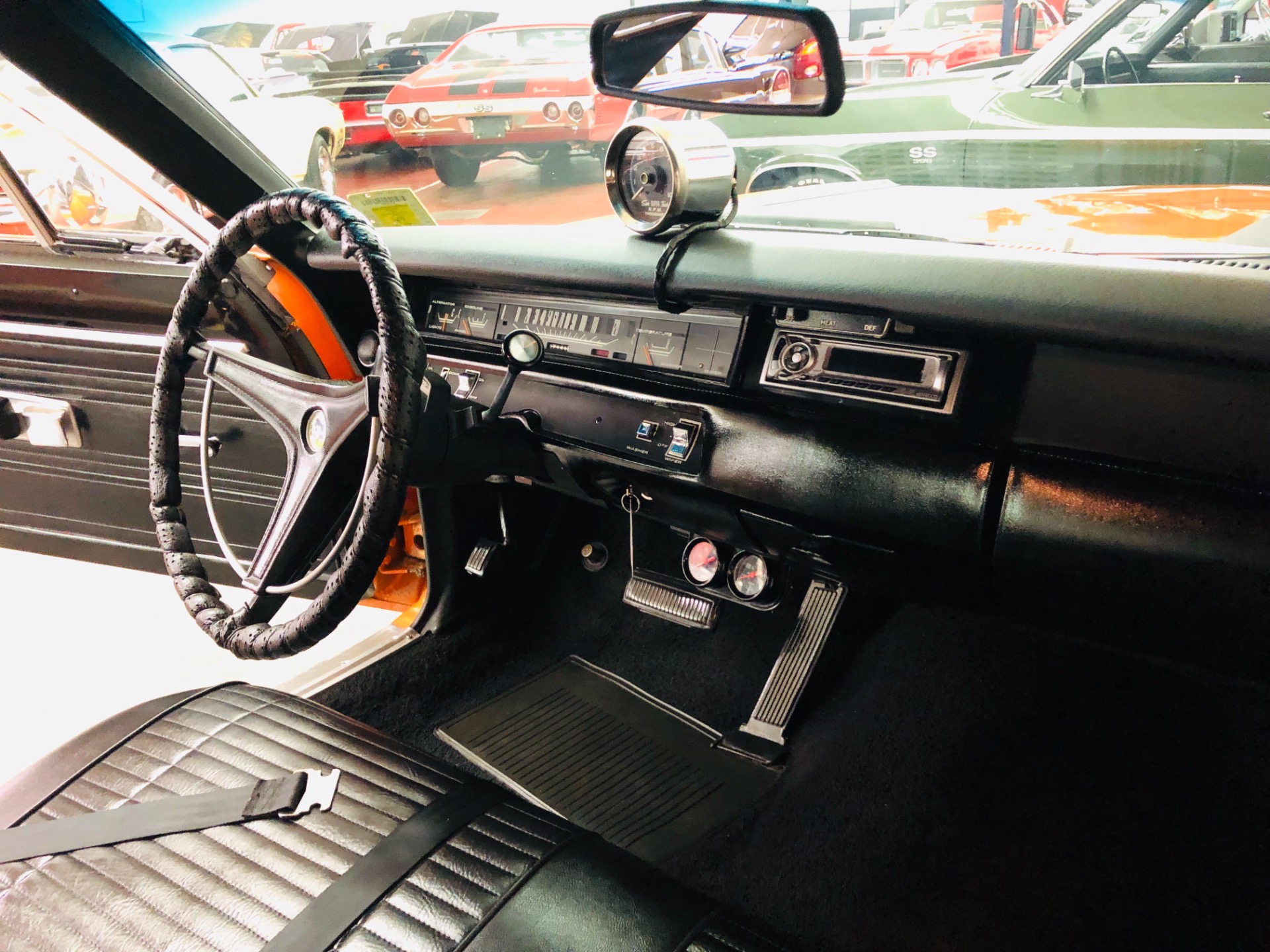 Used 1969 Plymouth Roadrunner -RM CODE ORANGE 440 AUTOMATIC MOPAR-NICE MUSCLE CAR | Mundelein, IL
