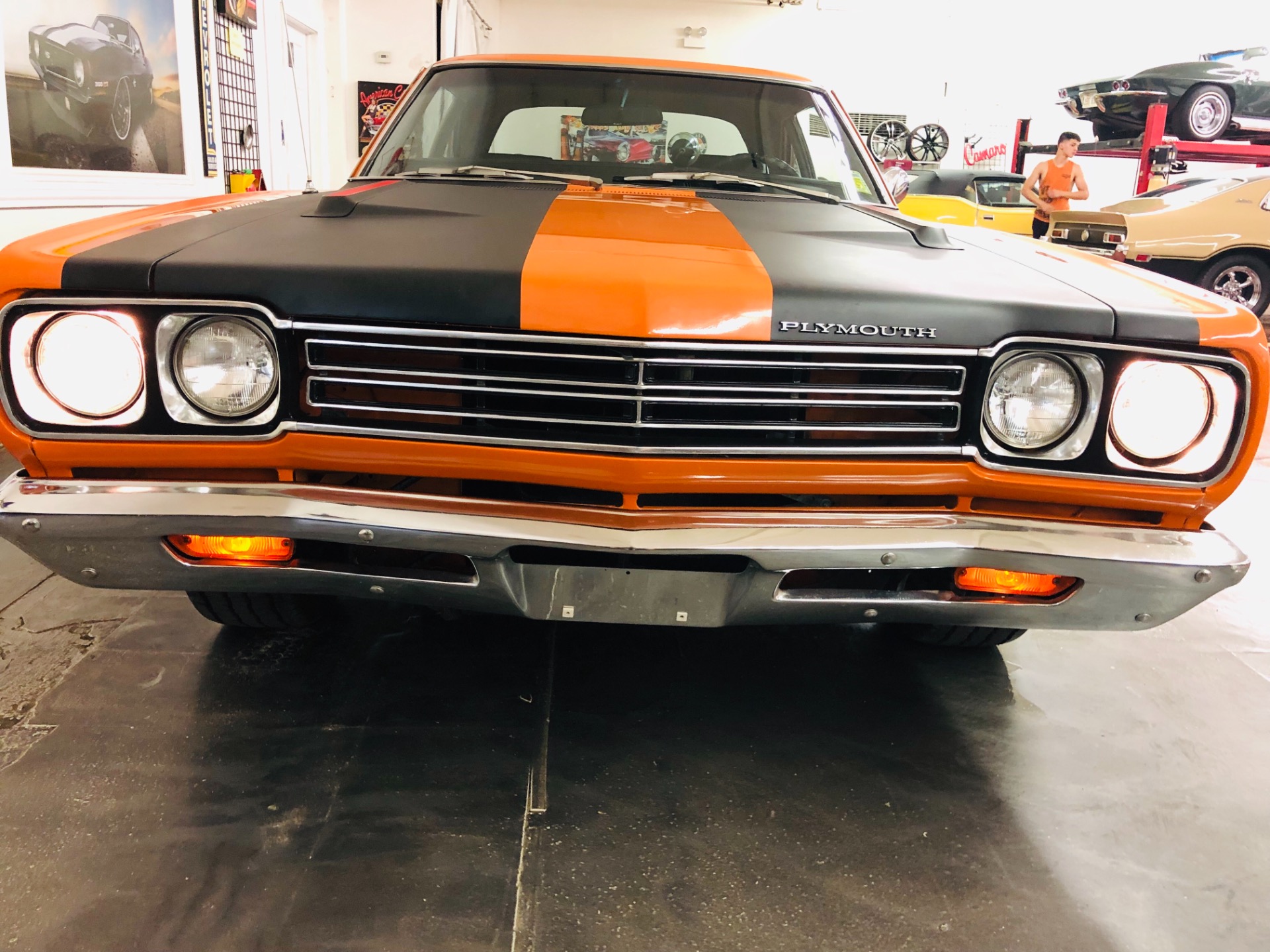 Used 1969 Plymouth Roadrunner -RM CODE ORANGE 440 AUTOMATIC MOPAR-NICE MUSCLE CAR | Mundelein, IL