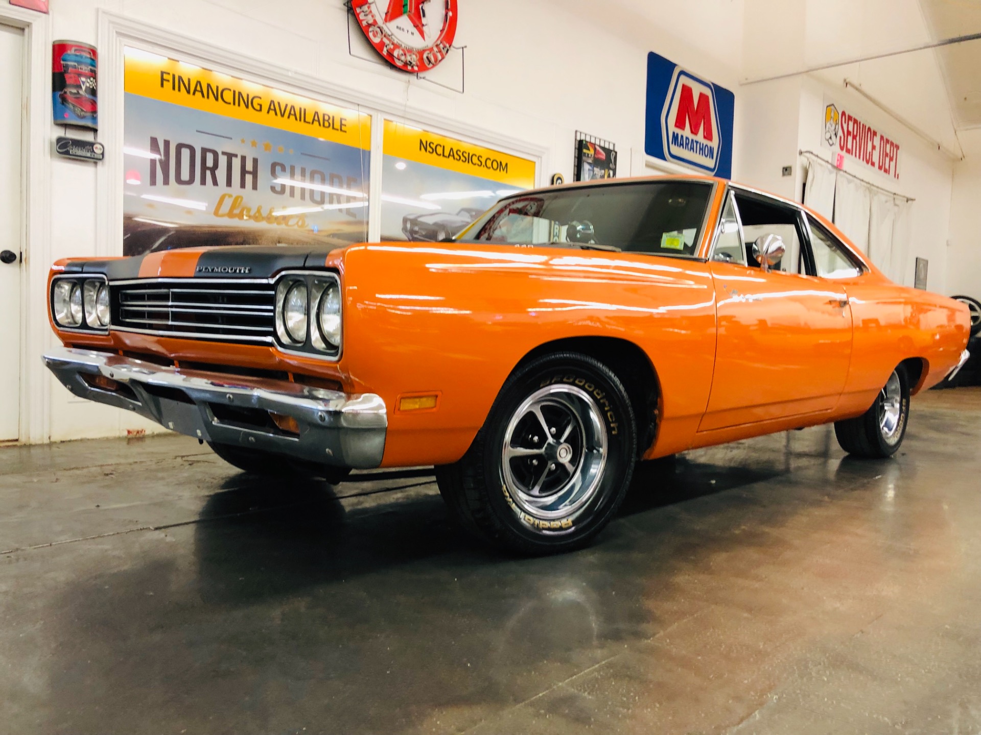 Used 1969 Plymouth Roadrunner -RM CODE ORANGE 440 AUTOMATIC MOPAR-NICE MUSCLE CAR | Mundelein, IL