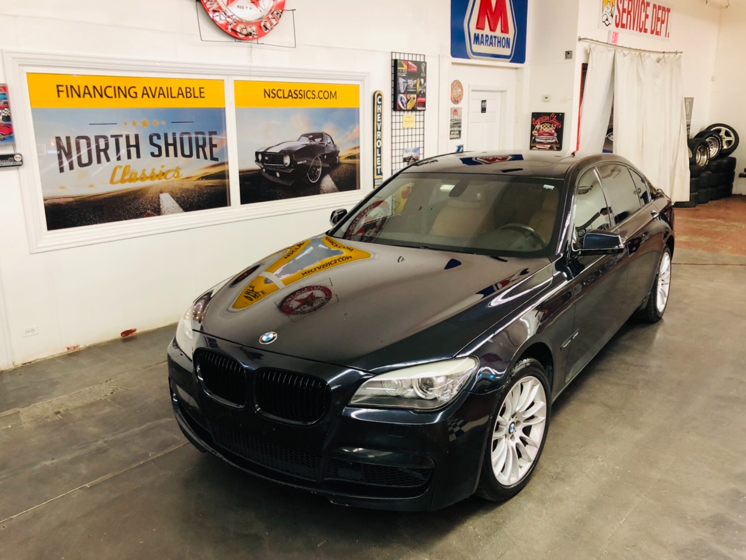 Used 2011 BMW 7 Series 750Li xDrive | Mundelein, IL