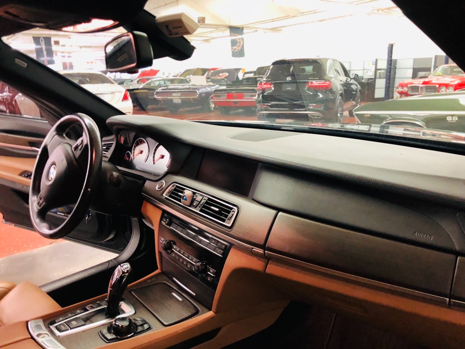 Used 2011 BMW 7 Series 750Li xDrive | Mundelein, IL