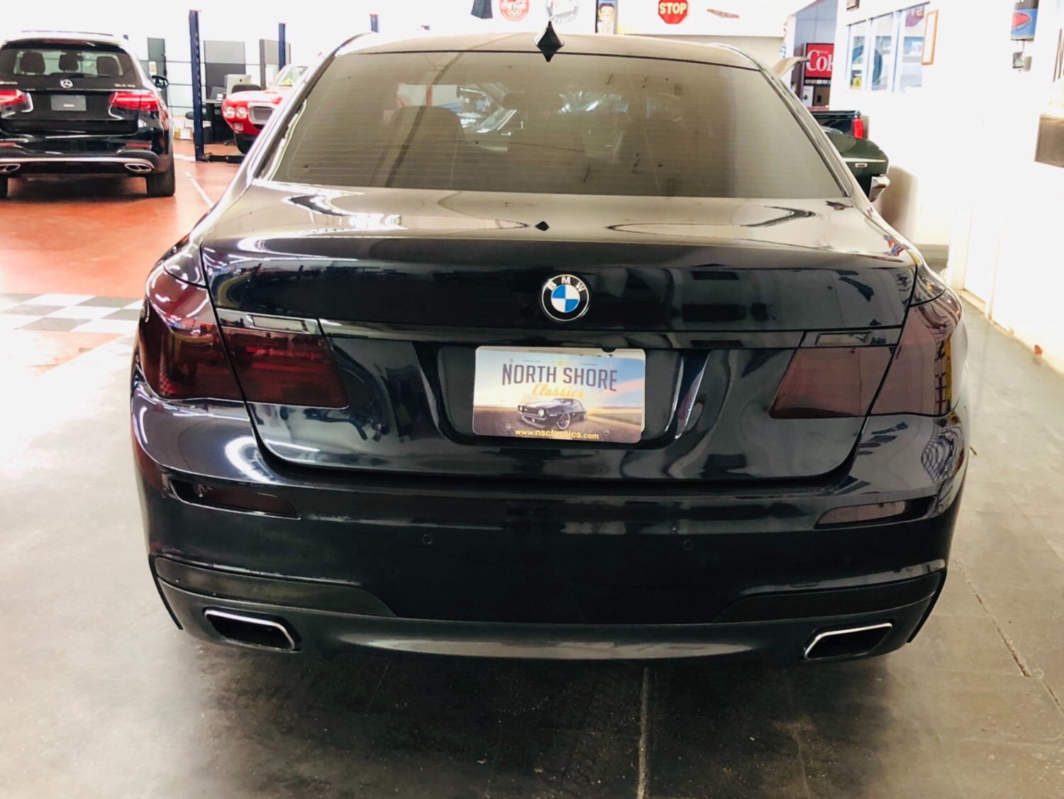 Used 2011 BMW 7 Series 750Li xDrive | Mundelein, IL