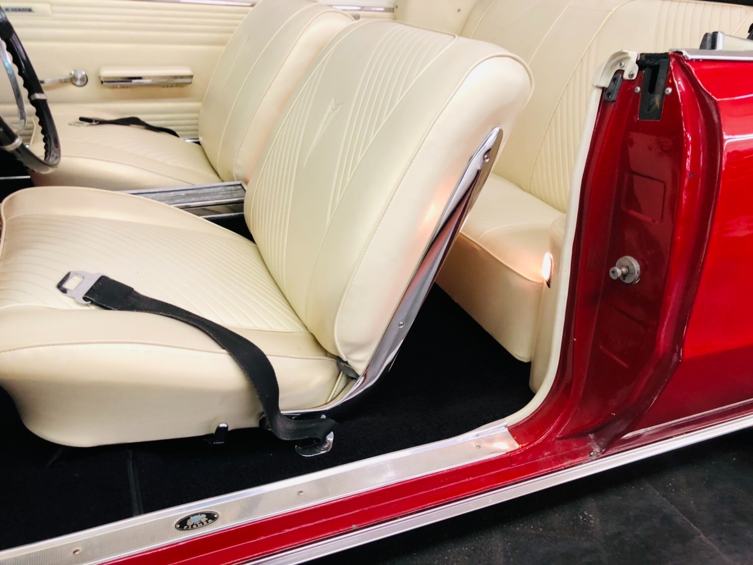 Used 1965 Pontiac Lemans - CONVERTIBLE - 326 V8 - FACTORY BUCKETS AND CONSOLE - SEE VIDEO | Mundelein, IL