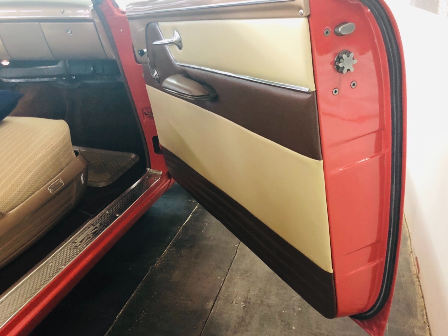 Used 1953 Ford Crestline Victoria - 50th ANNIVERSARY - NUT AND BOLT RESTORATION - SEE VIDEO | Mundelein, IL