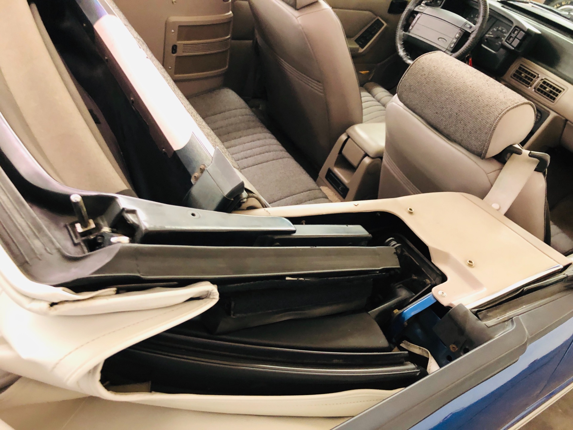 Used 1991 Ford Mustang GT-VERY GOOD CONDITION-MUST SEE-WE DELIVER | Mundelein, IL