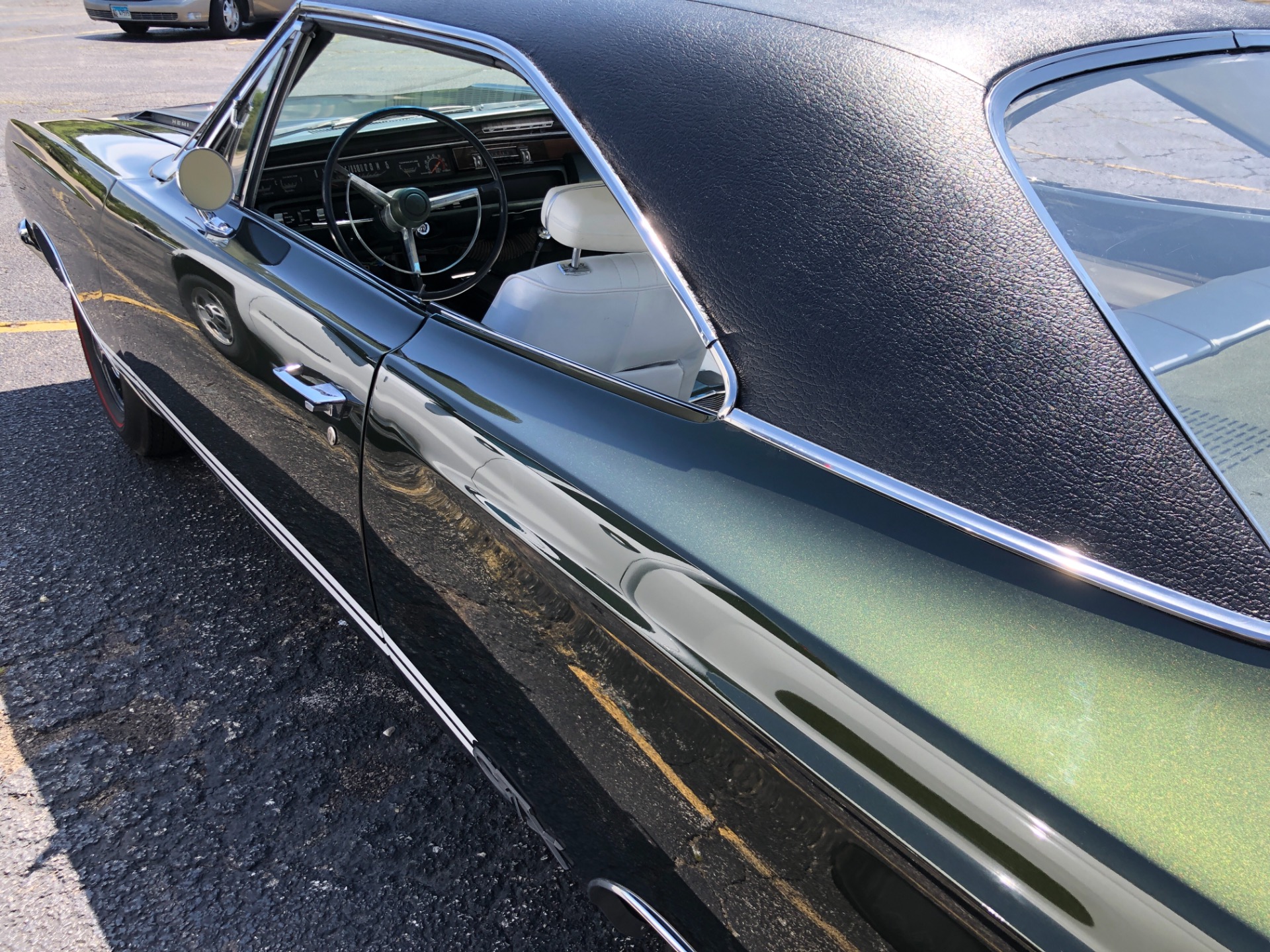 Used 1968 Plymouth GTX - REAL HEMI CAR - 528 C.I. CRATE HEMI ENGINE - | Mundelein, IL