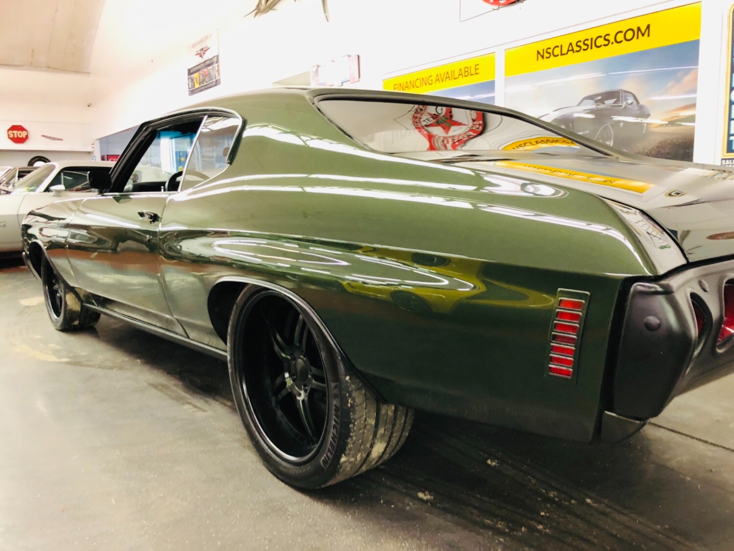 Used 1971 Chevrolet Chevelle - 540 BIG BLOCK - 6 SPEED TRANS - PRO TOURING BUILD - SEE VIDEO | Mundelein, IL