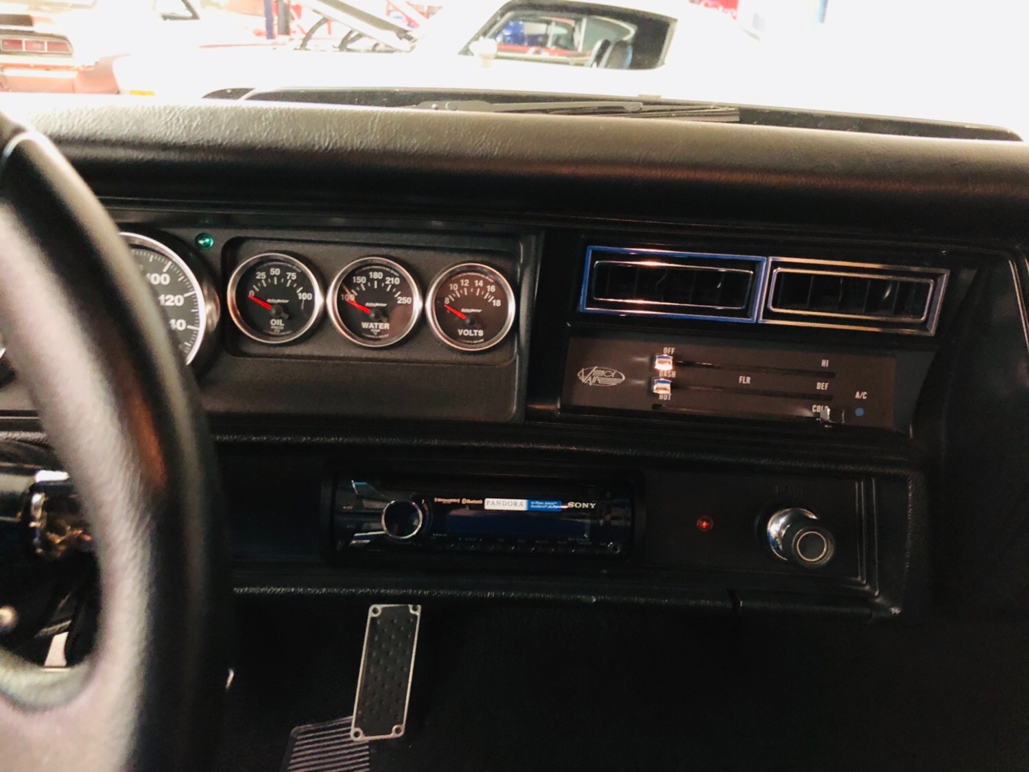 Used 1971 Chevrolet Chevelle - 540 BIG BLOCK - 6 SPEED TRANS - PRO TOURING BUILD - SEE VIDEO | Mundelein, IL