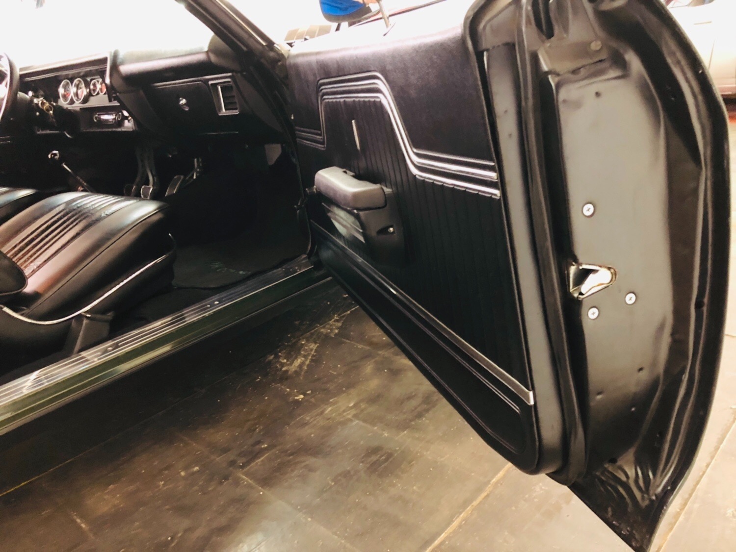 Used 1971 Chevrolet Chevelle - 540 BIG BLOCK - 6 SPEED TRANS - PRO TOURING BUILD - SEE VIDEO | Mundelein, IL