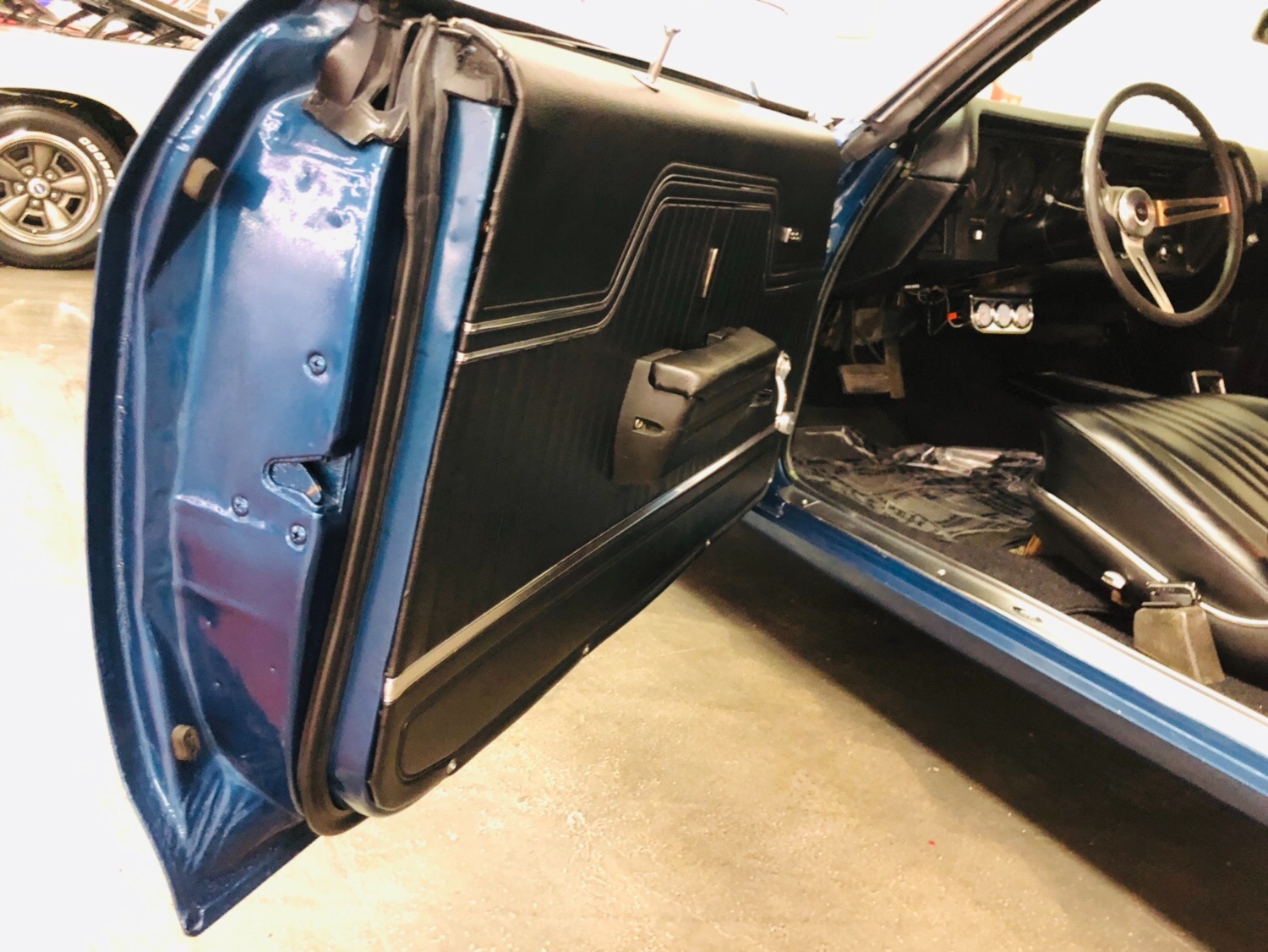 Used 1971 Chevrolet Chevelle -SS BIG BLOCK - AUTO TRANS - FACTORY BUCKETS AND CONSOLE - SEE VIDEO | Mundelein, IL