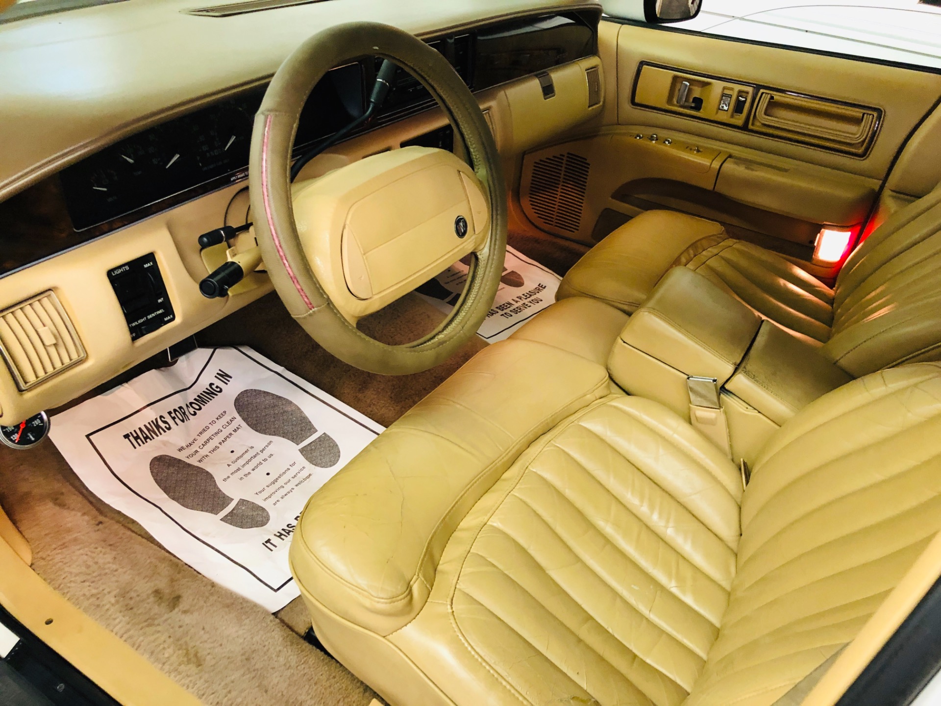 Used 1992 Buick Roadmaster -ESTATE WAGON - FAMILY CRUISER - COLD A/C - LOW MILES | Mundelein, IL