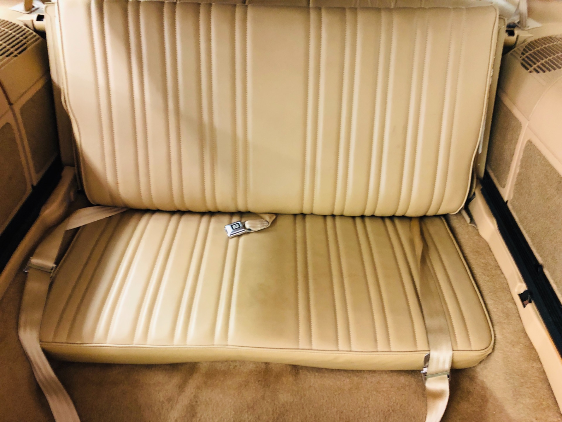 Used 1992 Buick Roadmaster -ESTATE WAGON - FAMILY CRUISER - COLD A/C - LOW MILES | Mundelein, IL