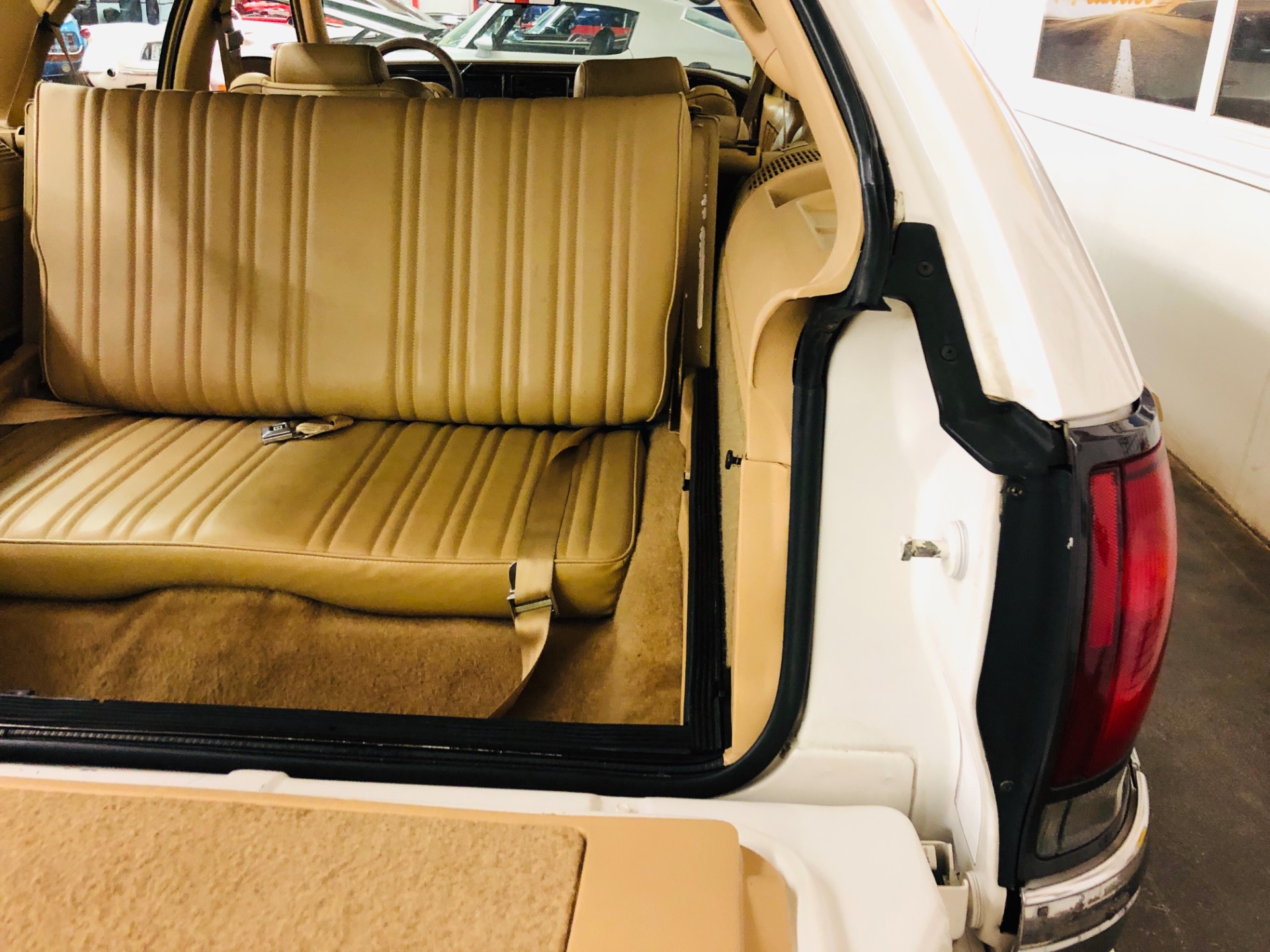 Used 1992 Buick Roadmaster -ESTATE WAGON - FAMILY CRUISER - COLD A/C - LOW MILES | Mundelein, IL