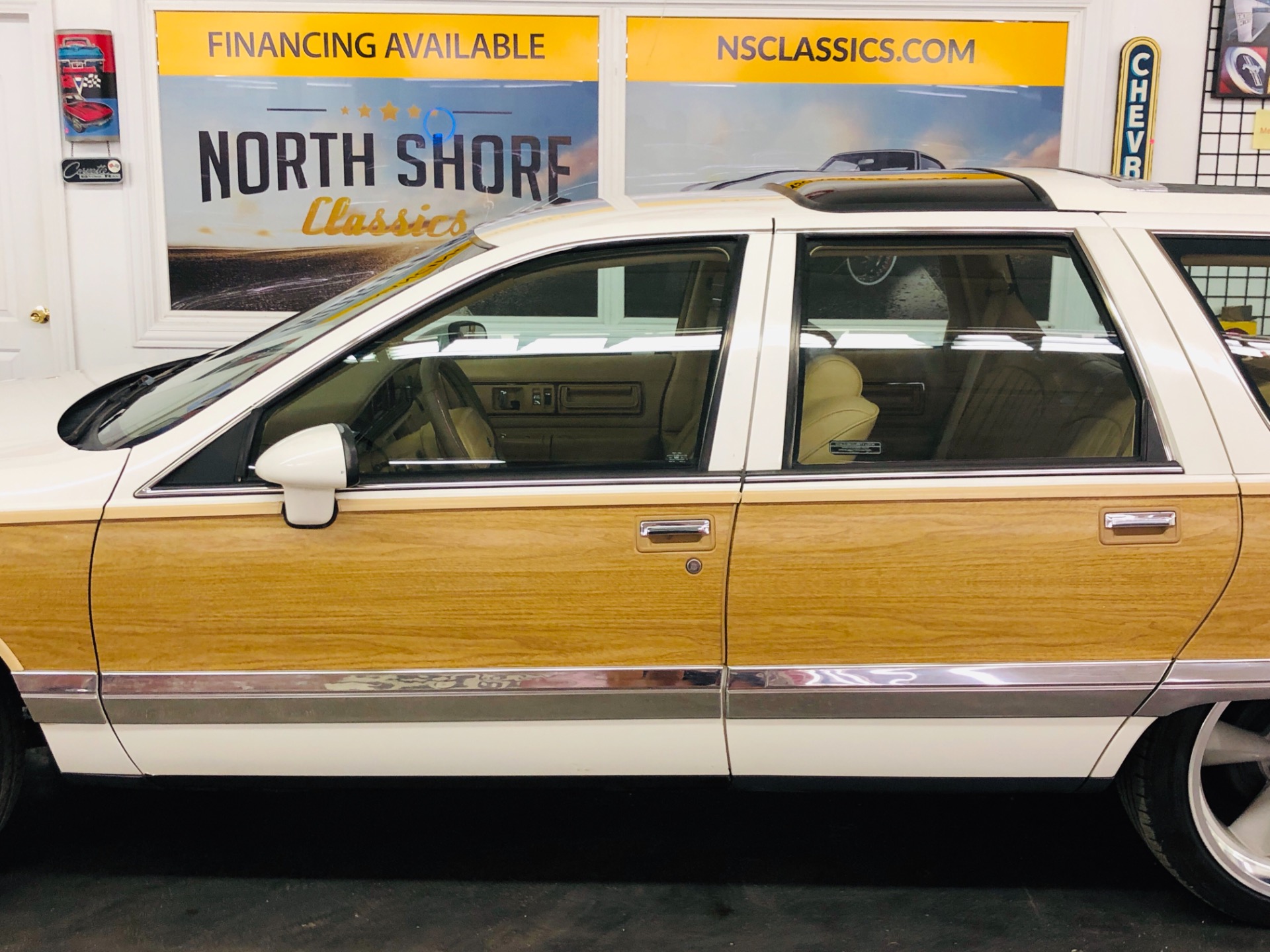Used 1992 Buick Roadmaster -ESTATE WAGON - FAMILY CRUISER - COLD A/C - LOW MILES | Mundelein, IL