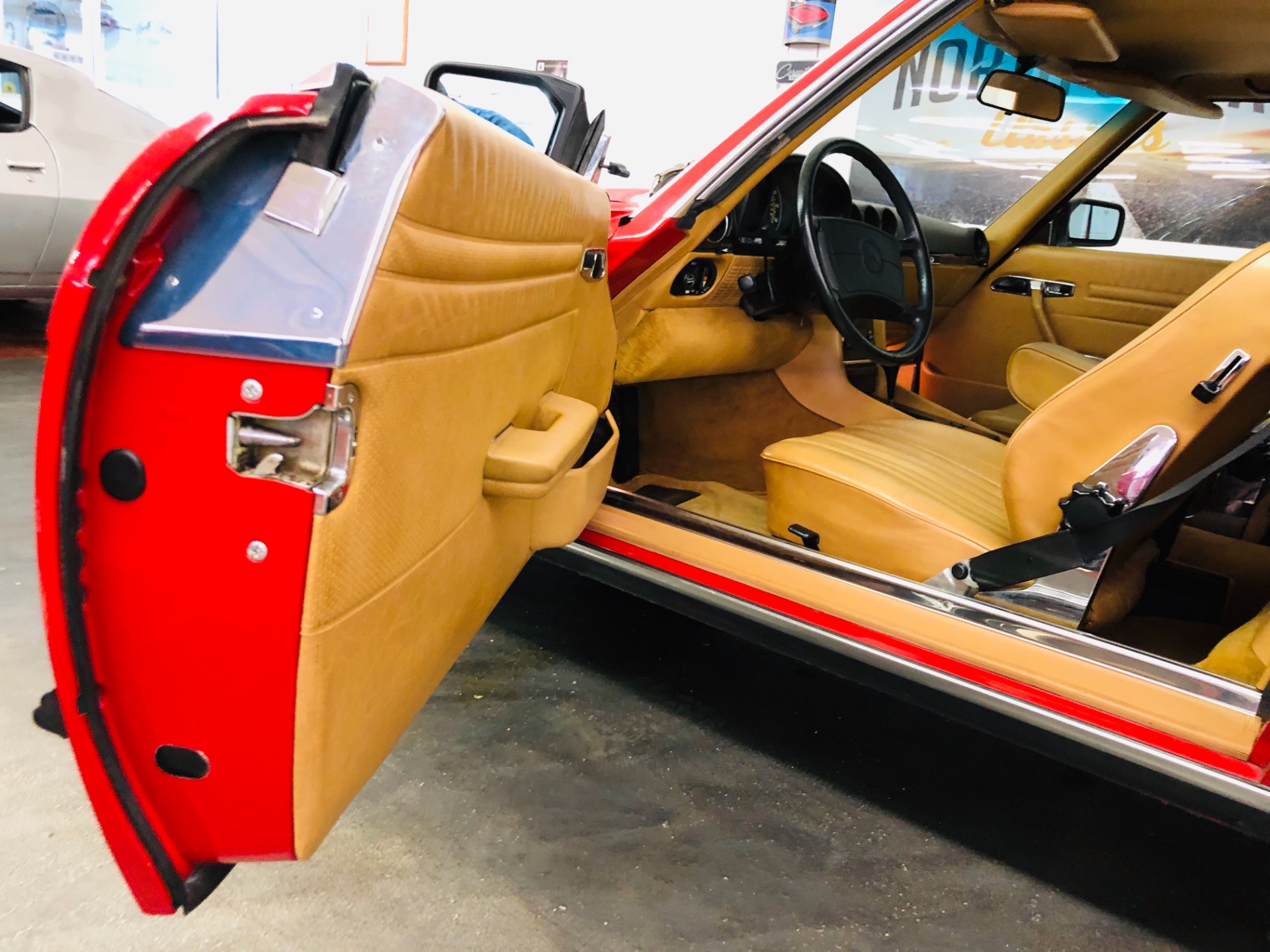Used 1988 Mercedes Benz 560-Class -560 SL- CLASSIC CONVERTIBLE - SUPER CLEAN - SEE VIDEO | Mundelein, IL