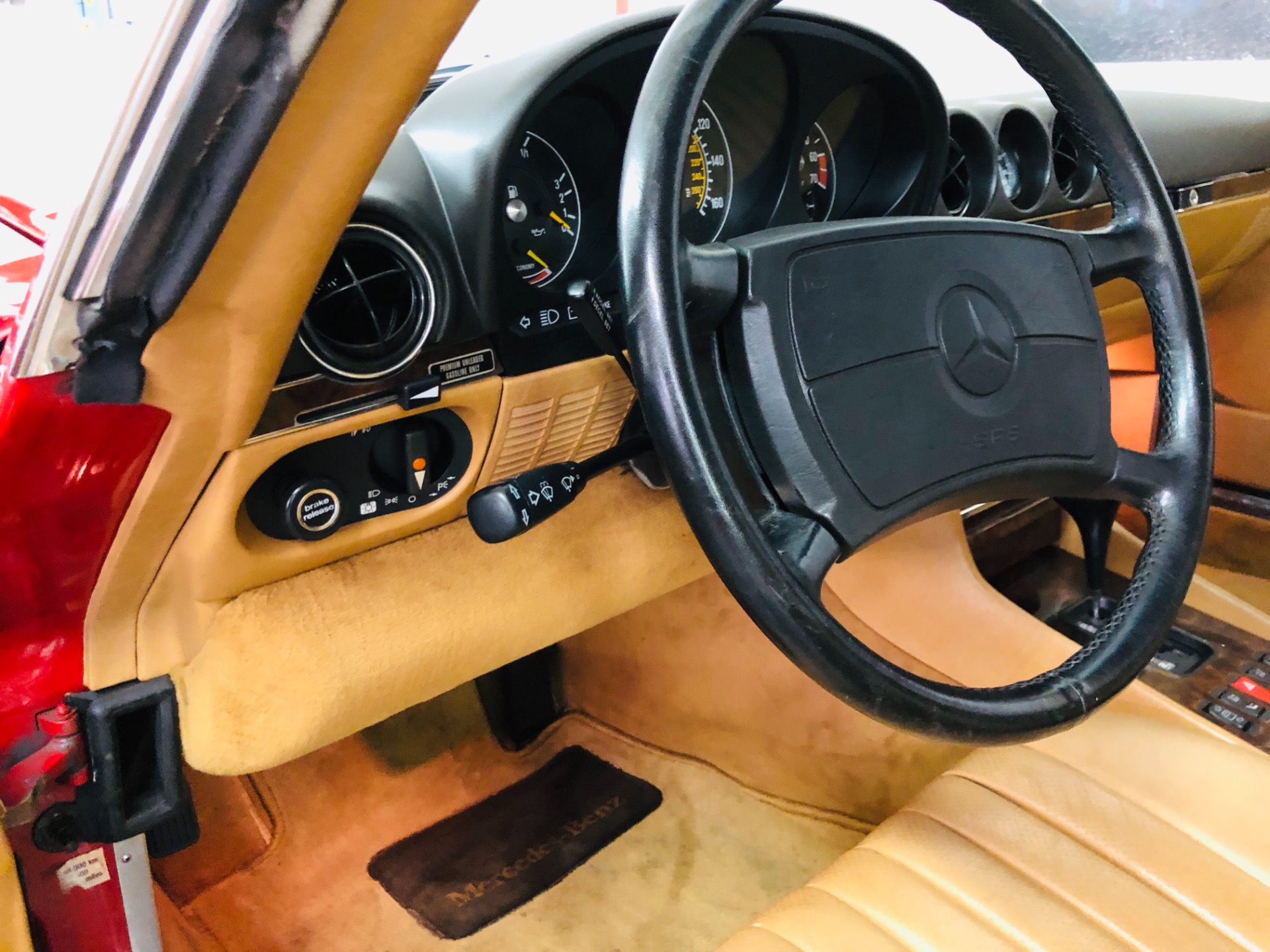 Used 1988 Mercedes Benz 560-Class -560 SL- CLASSIC CONVERTIBLE - SUPER CLEAN - SEE VIDEO | Mundelein, IL