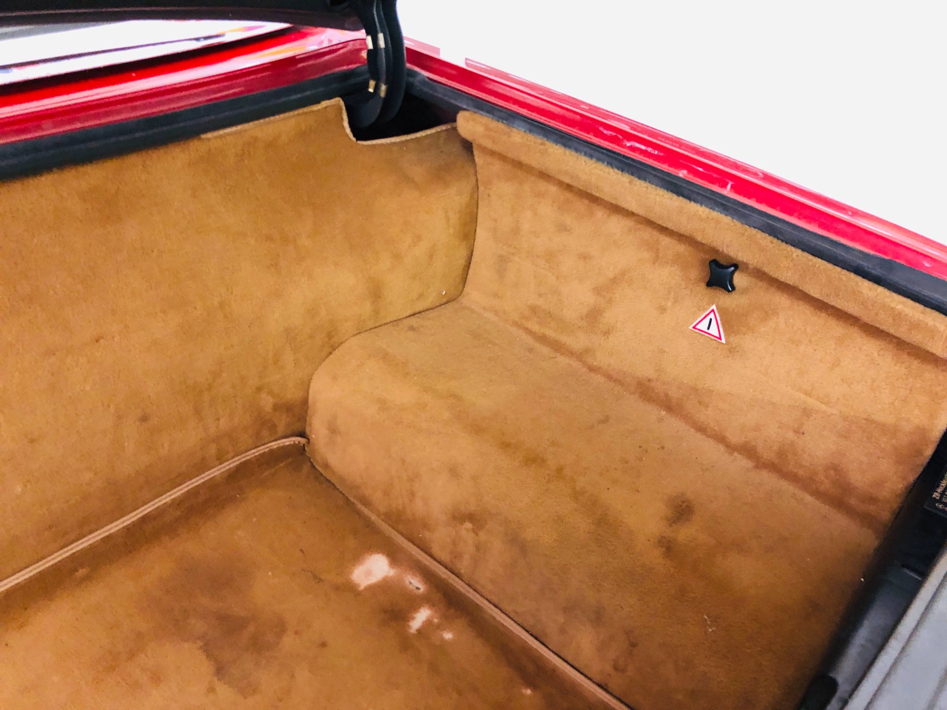 Used 1988 Mercedes Benz 560-Class -560 SL- CLASSIC CONVERTIBLE - SUPER CLEAN - SEE VIDEO | Mundelein, IL
