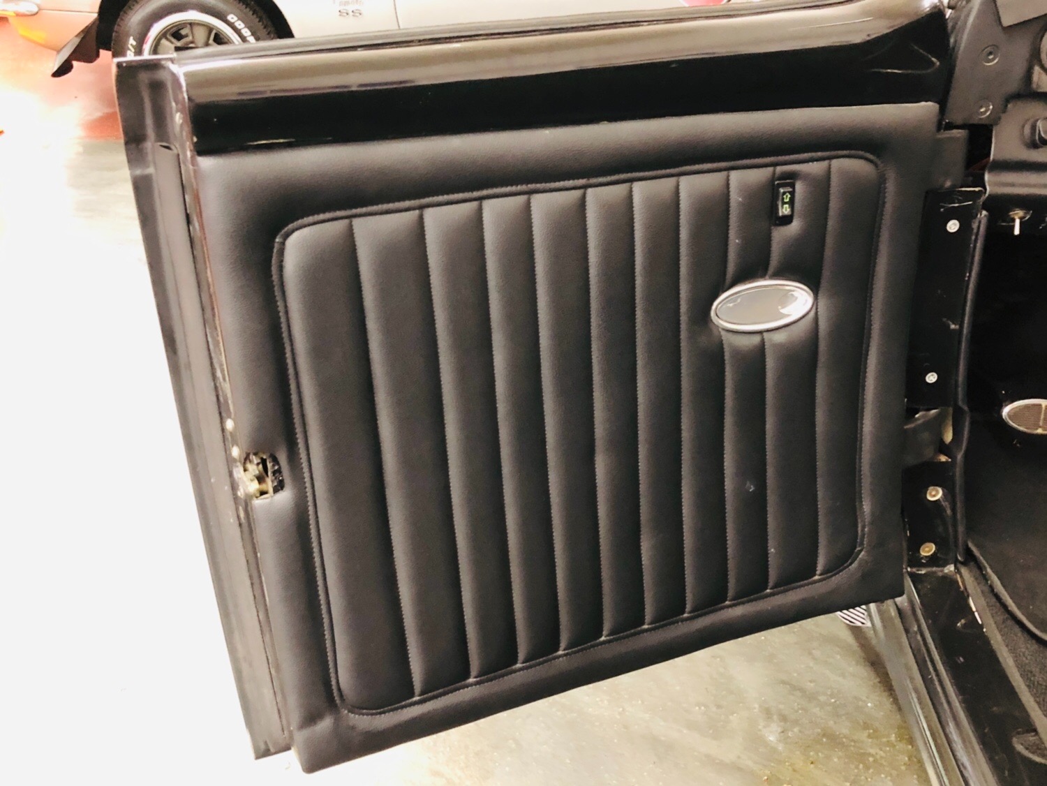 Used 1932 Ford Hot Rod / Street Rod - DEARBORN DEUCE - FOLDING TOP - DOWNS BODY - SEE VIDEO | Mundelein, IL