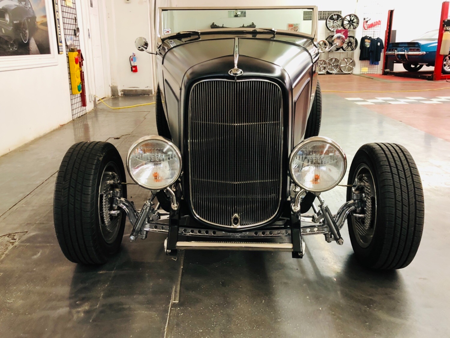 Used 1932 Ford Hot Rod / Street Rod - DEARBORN DEUCE - FOLDING TOP - DOWNS BODY - SEE VIDEO | Mundelein, IL