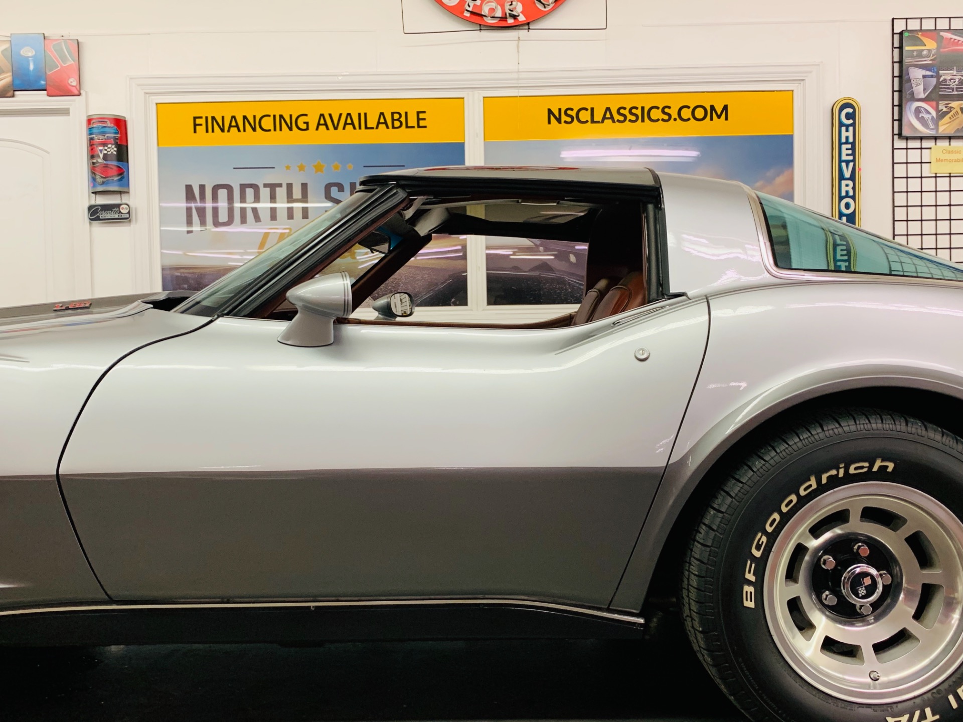 Used 1978 Chevrolet Corvette -T-TOPS - 4 SPEED - A/C - 25TH ANNIVERSARY - | Mundelein, IL