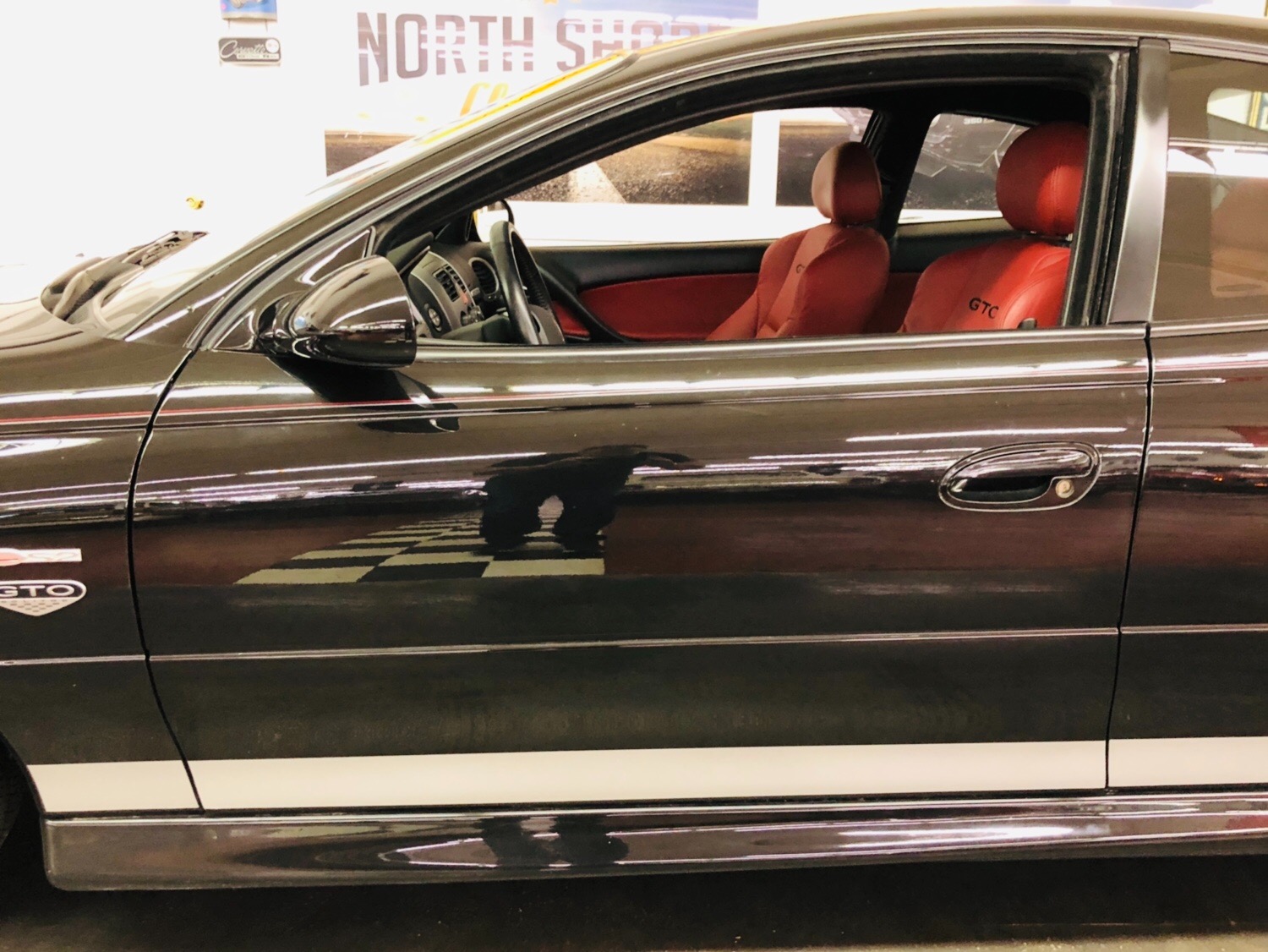 Used 2006 Pontiac GTO -PRO CHARGER - TONS OF POWER - SUPER LOW MILES - SEE VIDEO | Mundelein, IL