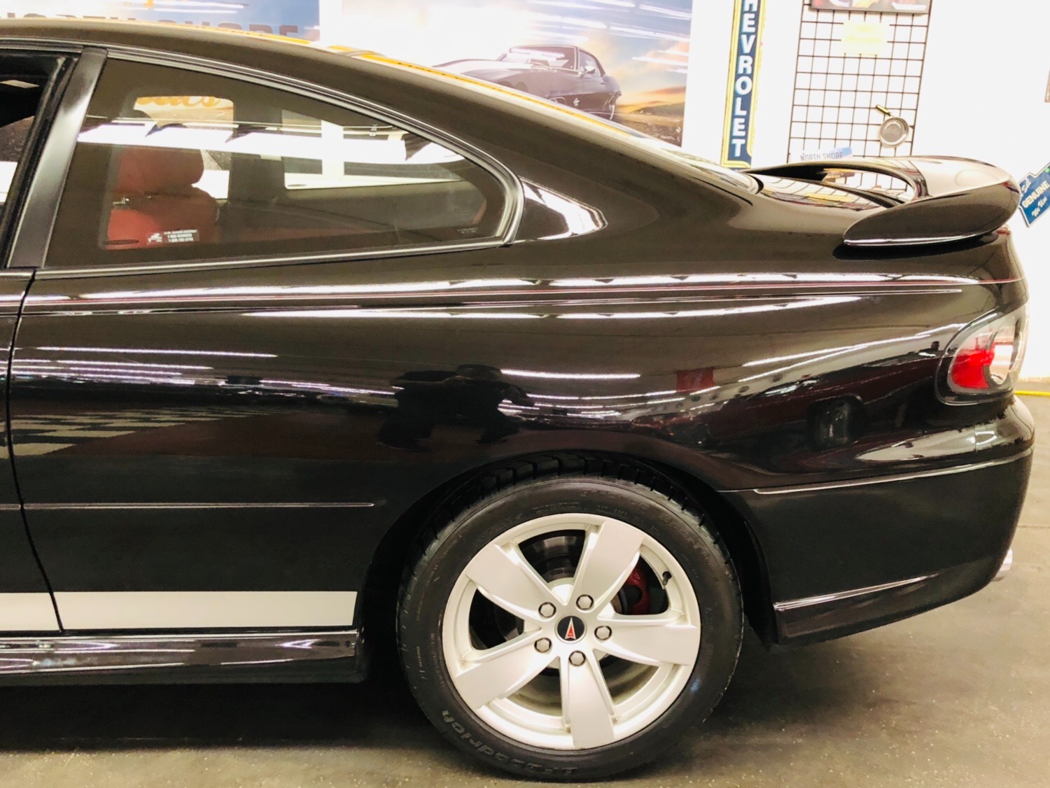 Used 2006 Pontiac GTO -PRO CHARGER - TONS OF POWER - SUPER LOW MILES - SEE VIDEO | Mundelein, IL